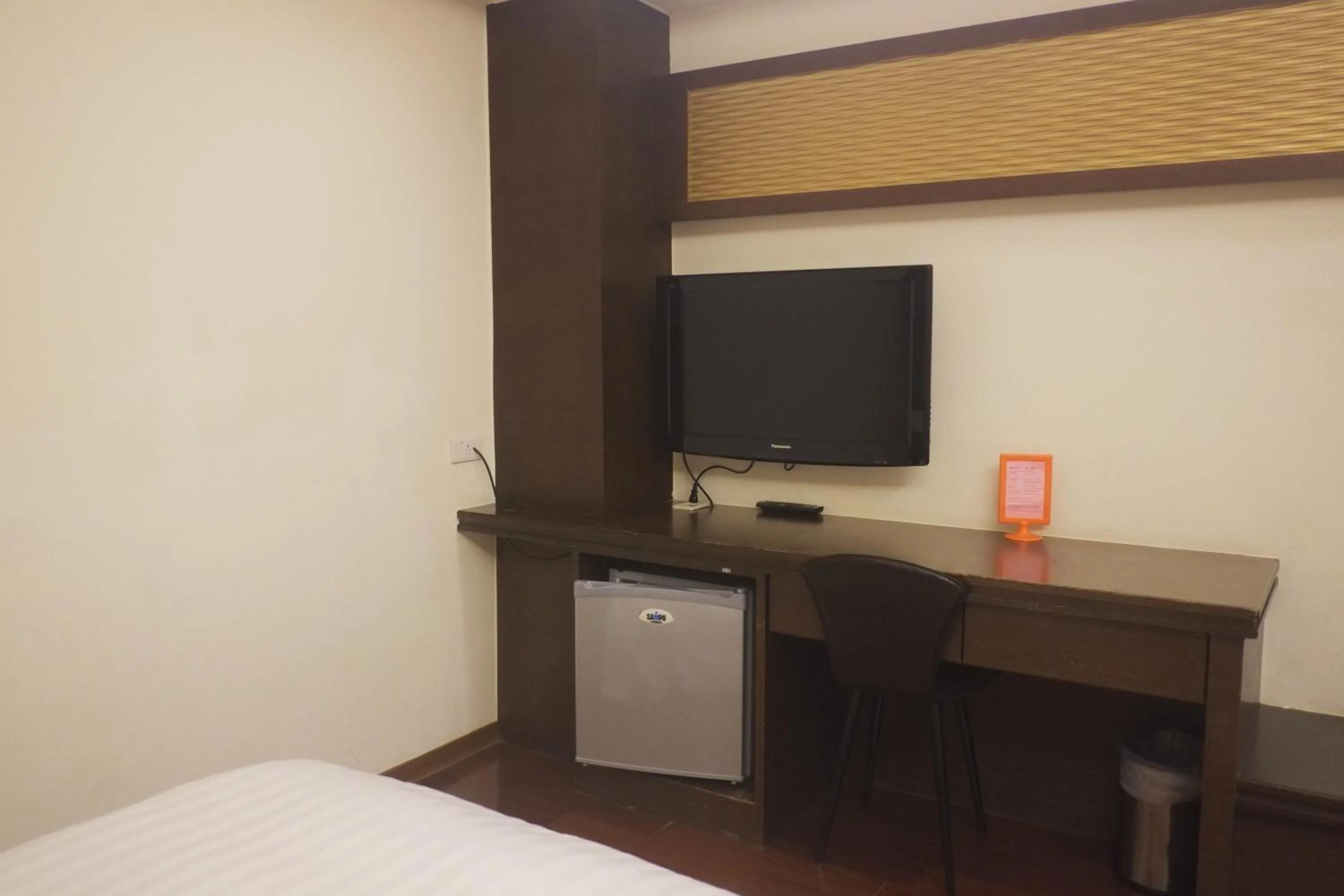 TV and multimedia, Bed in Fu Chang Hotel