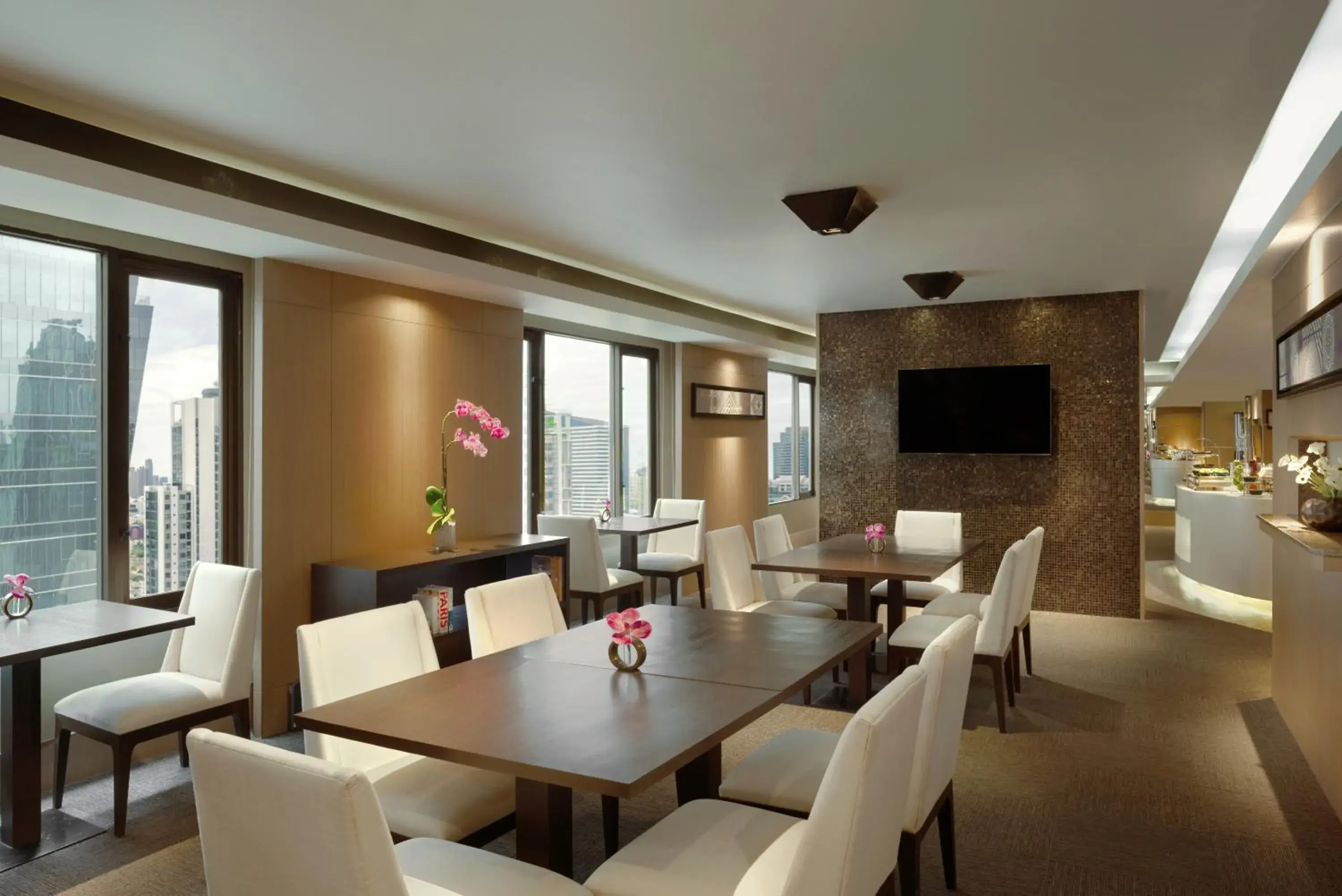 Lounge or bar in Avani Ratchada Bangkok Lounge or bar in Avani Ratchada Bangkok