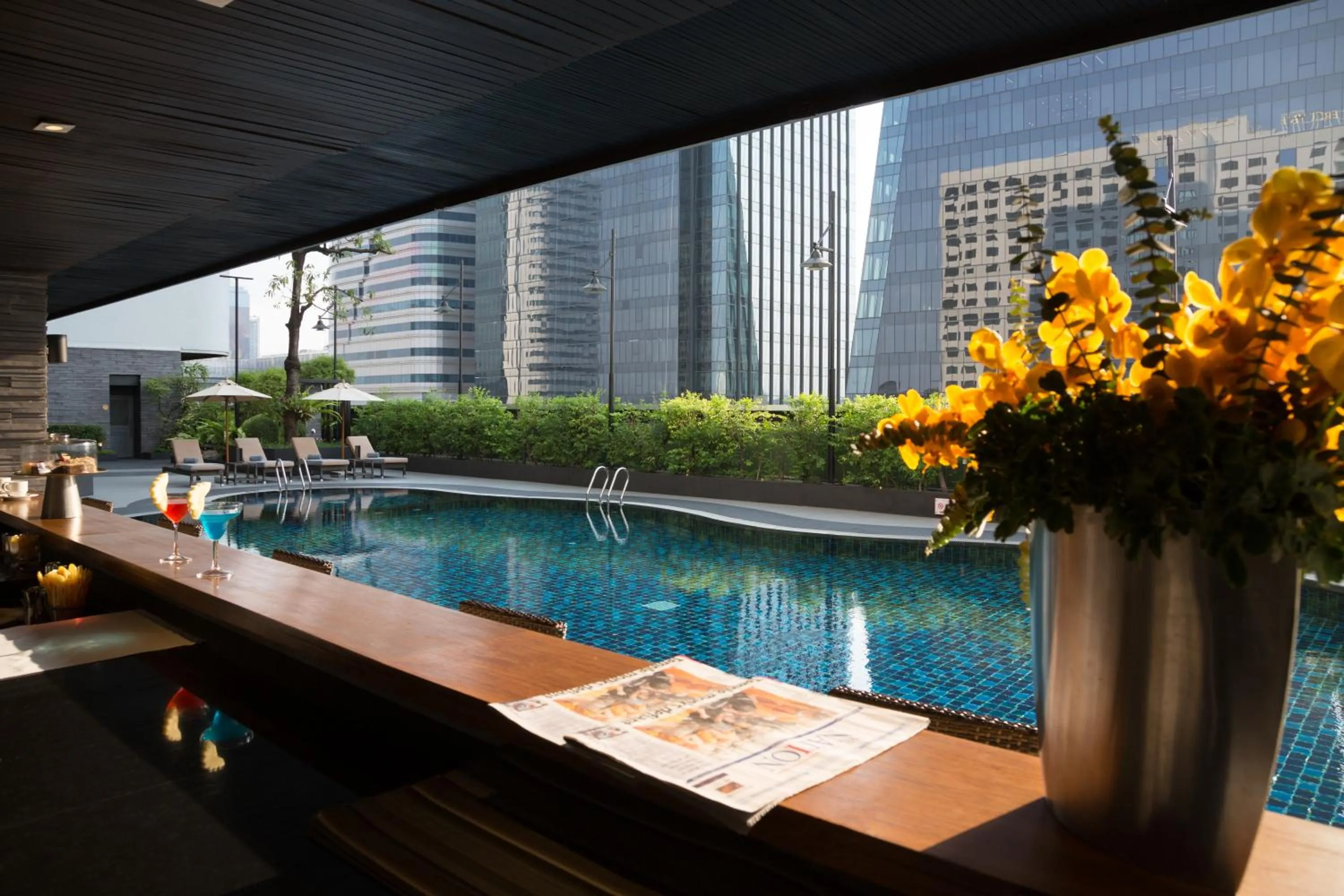 Lounge or bar in Grand Fortune Hotel Bangkok - SHA Extra Plus