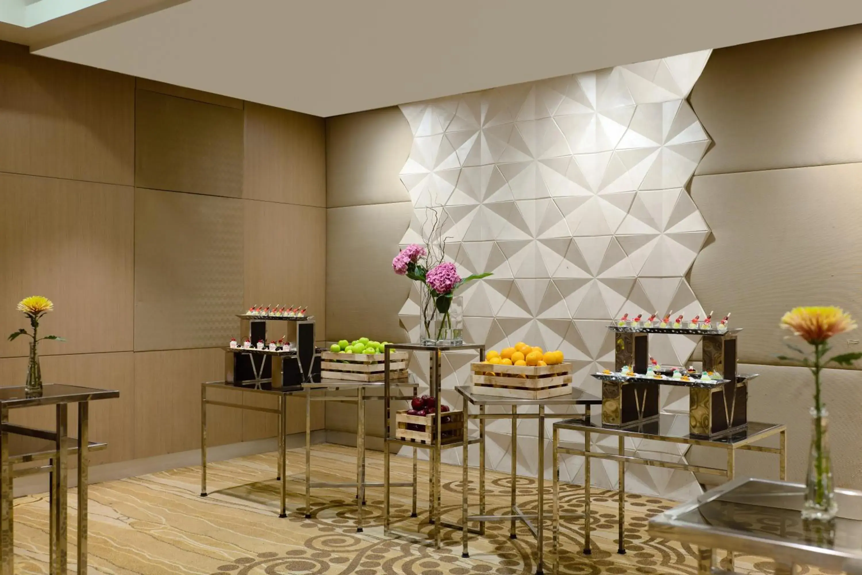 Meeting/conference room in Grand Fortune Hotel Bangkok - SHA Extra Plus Meeting/conference room in Grand Fortune Hotel Bangkok - SHA Extra Plus