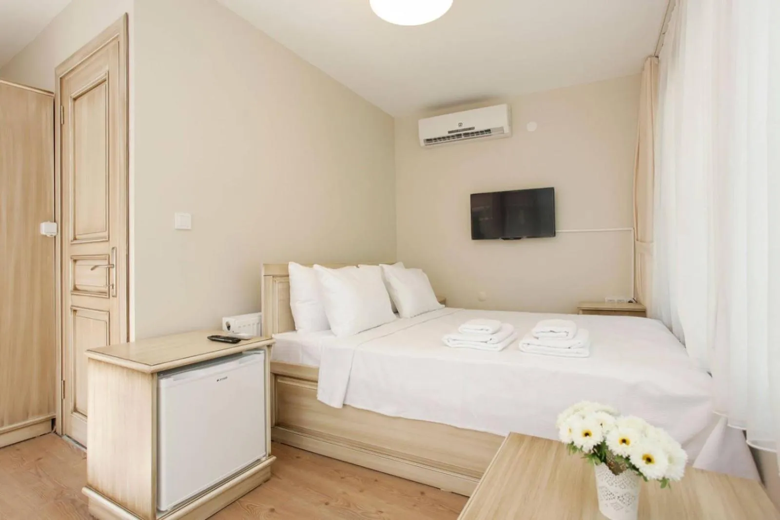 Bed in The Loft Istanbul