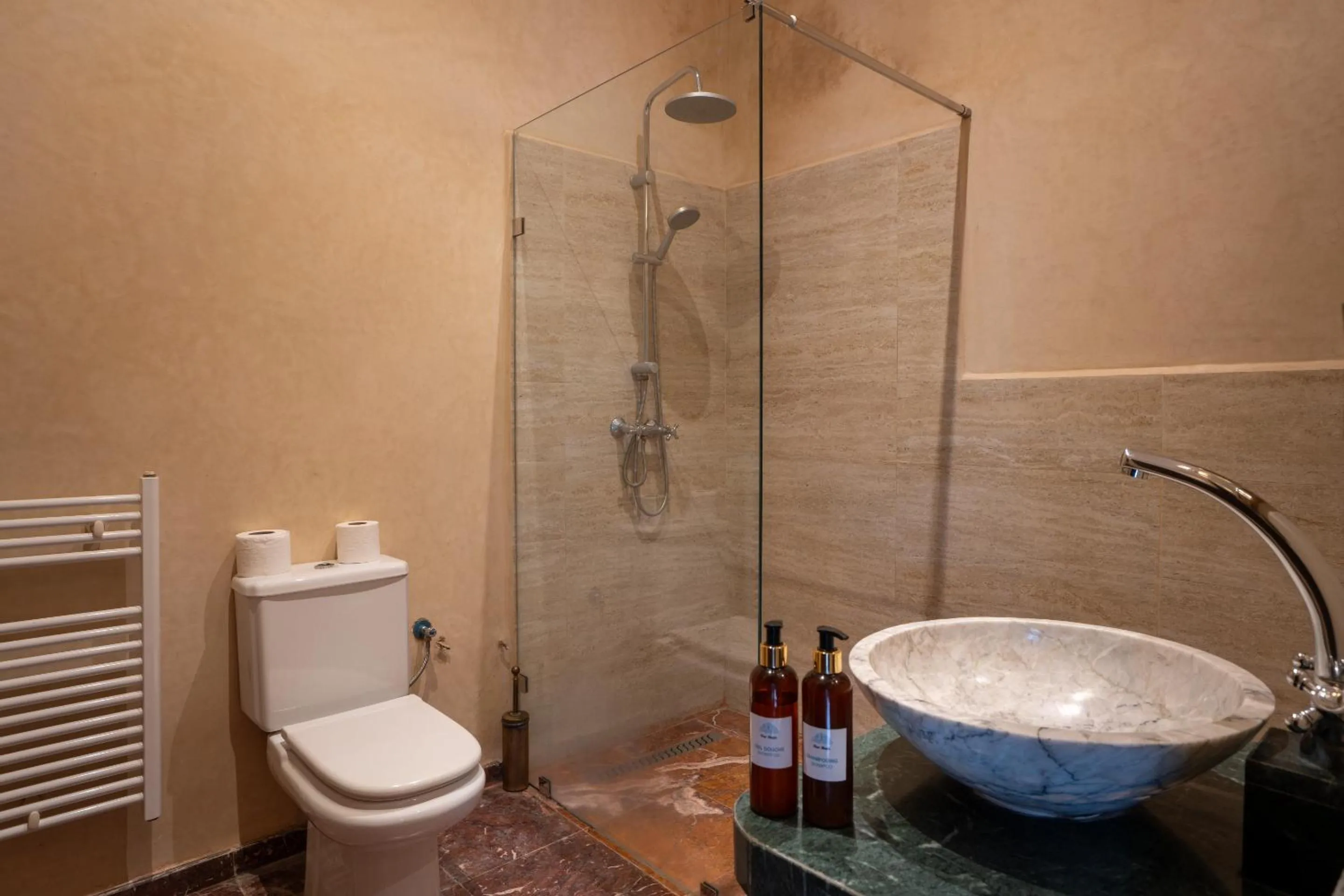 Bathroom in Riad Khalifa