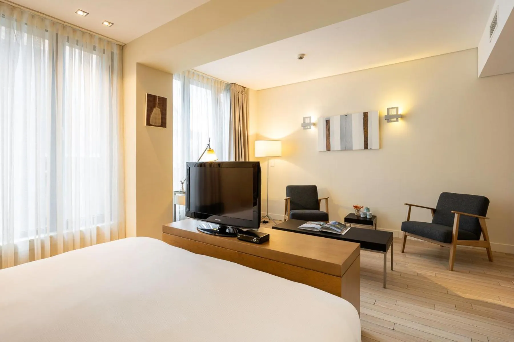 Bedroom, Bed in B-aparthotel Grand Place