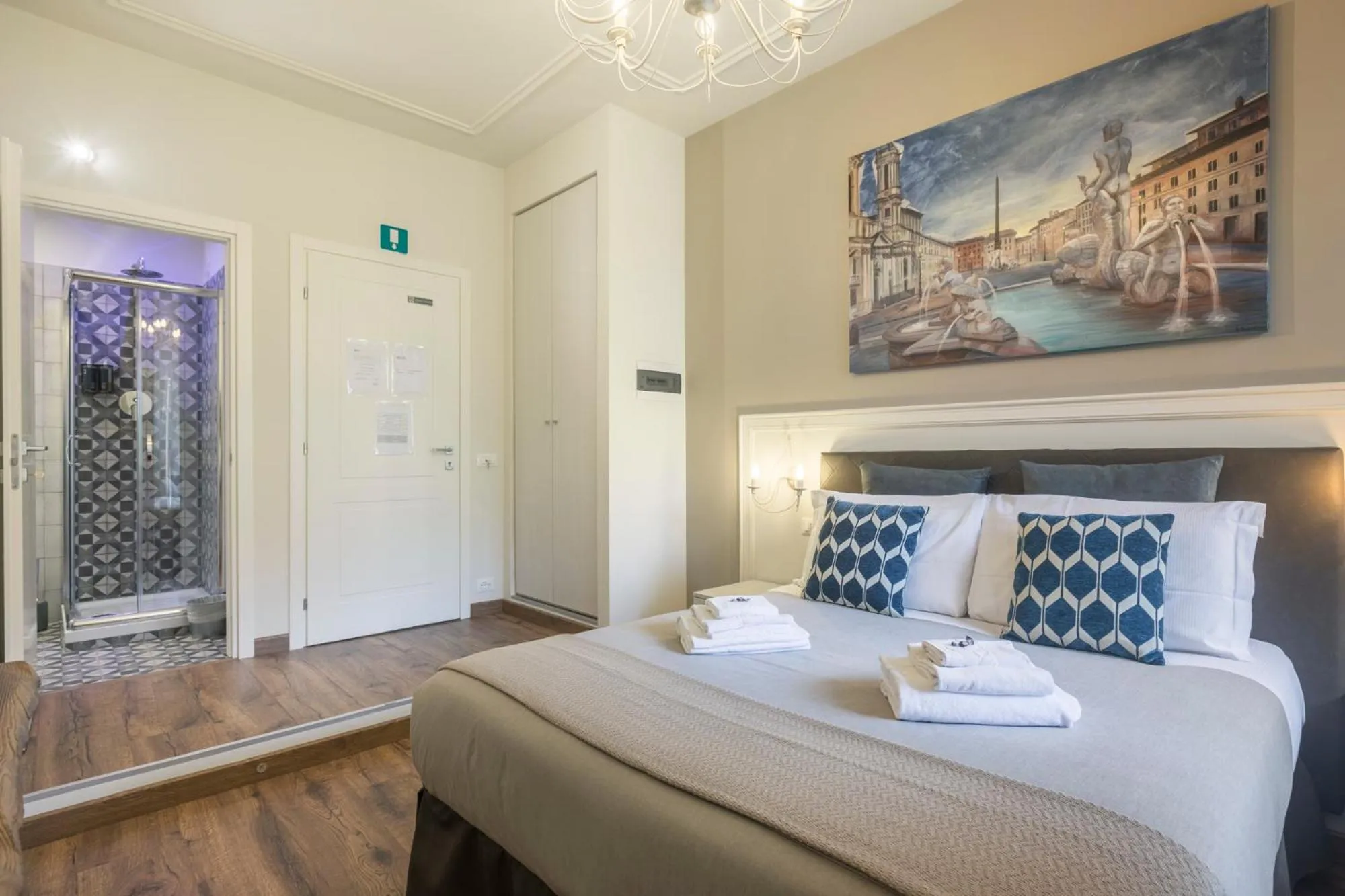 Bed in Trastevere Gallery Suites