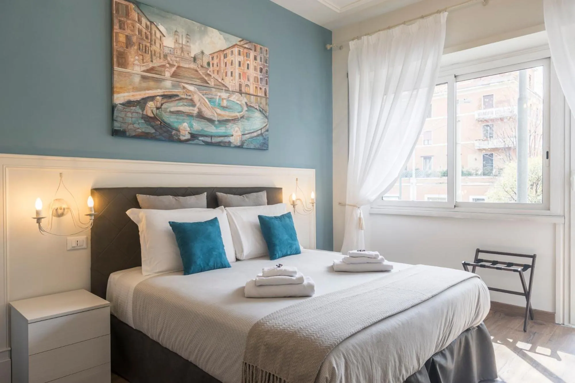 Bed in Trastevere Gallery Suites