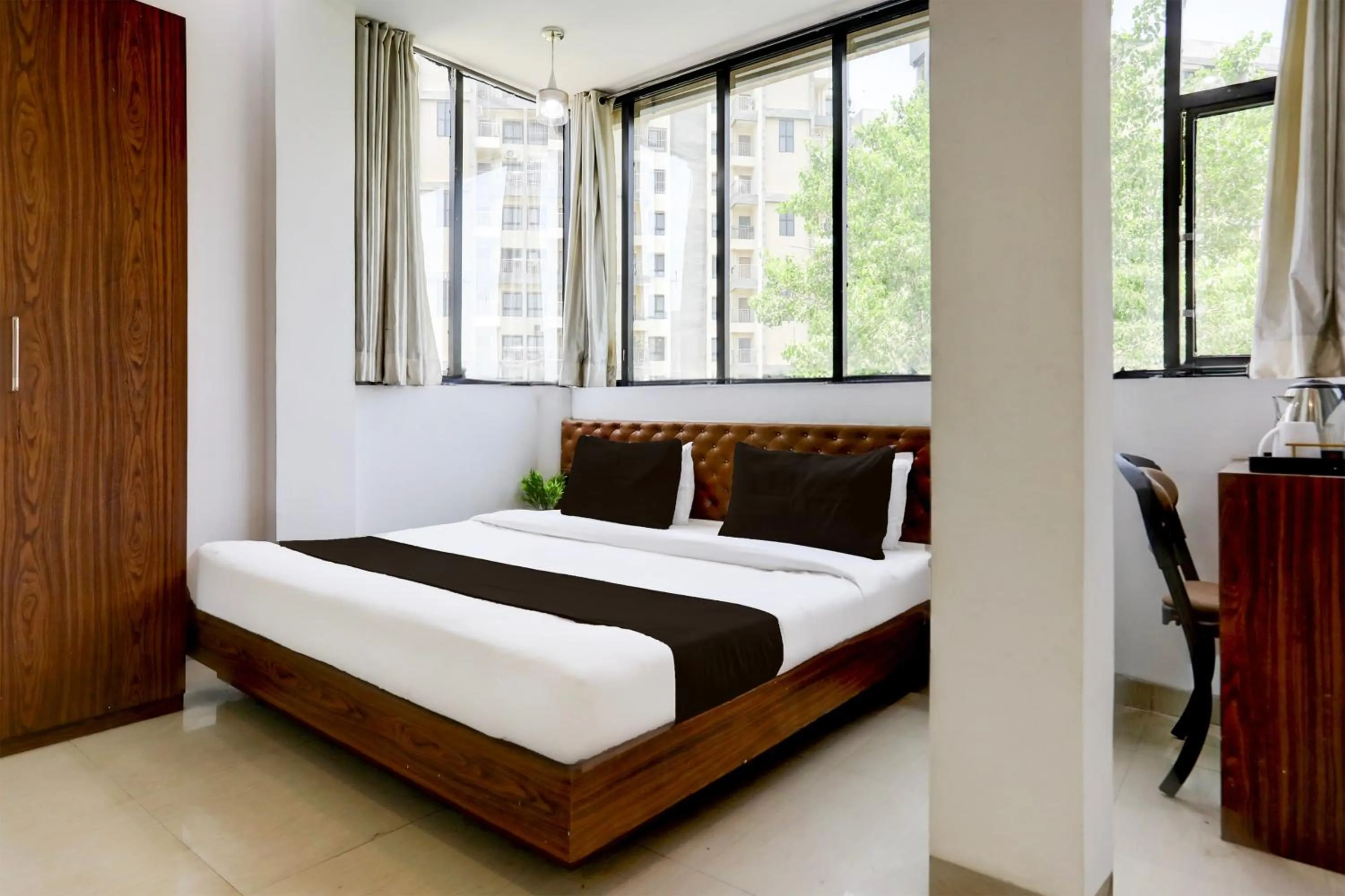 Bedroom, Bed in Hotel O MP Nagar Near Rachna Tower