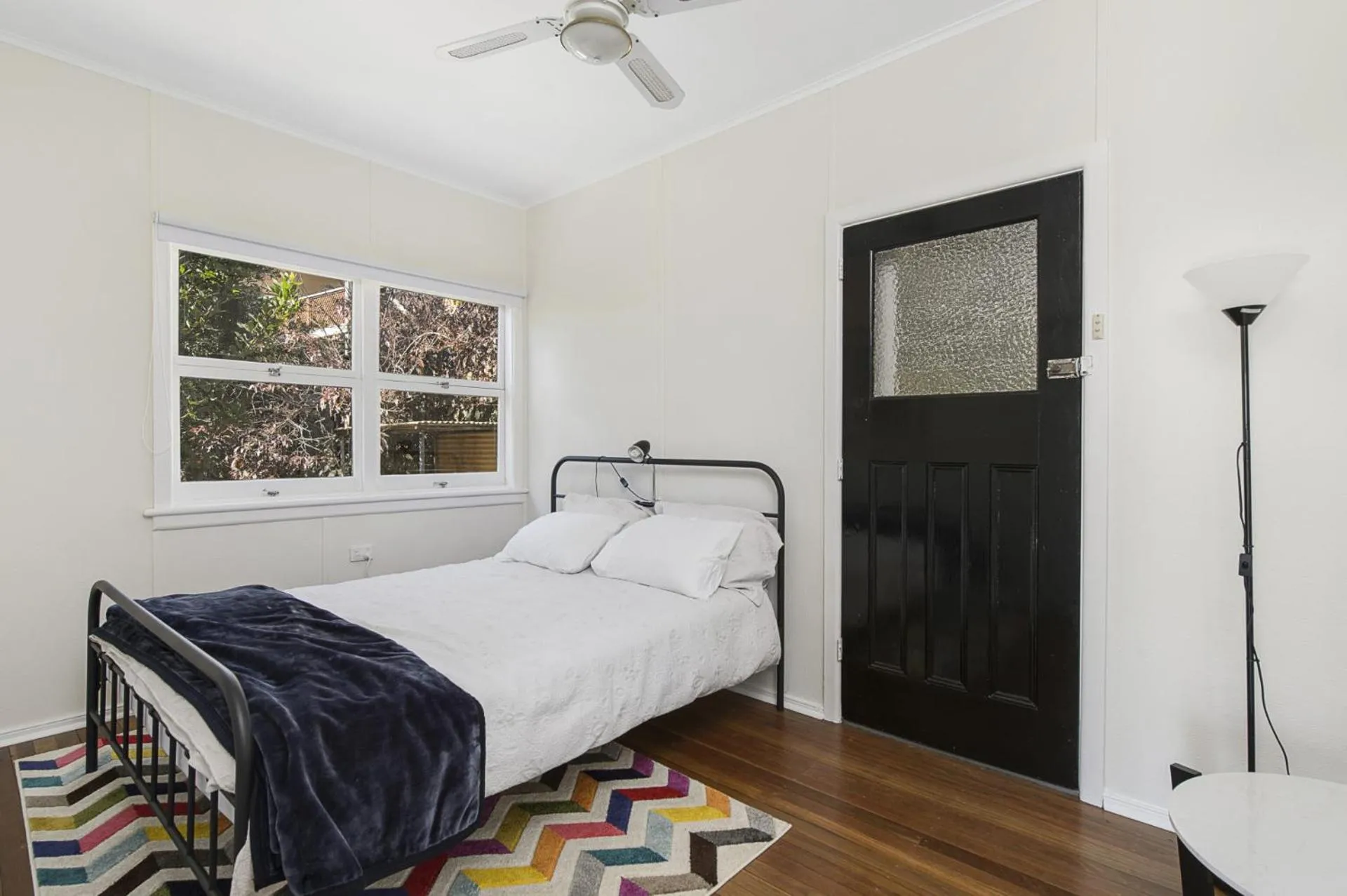 Whitecaps, 26 East Street