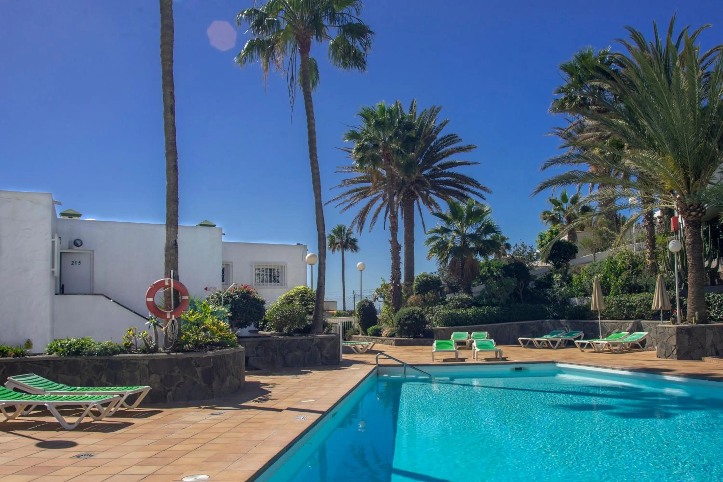 Swimming pool in Acapulco Ocean View