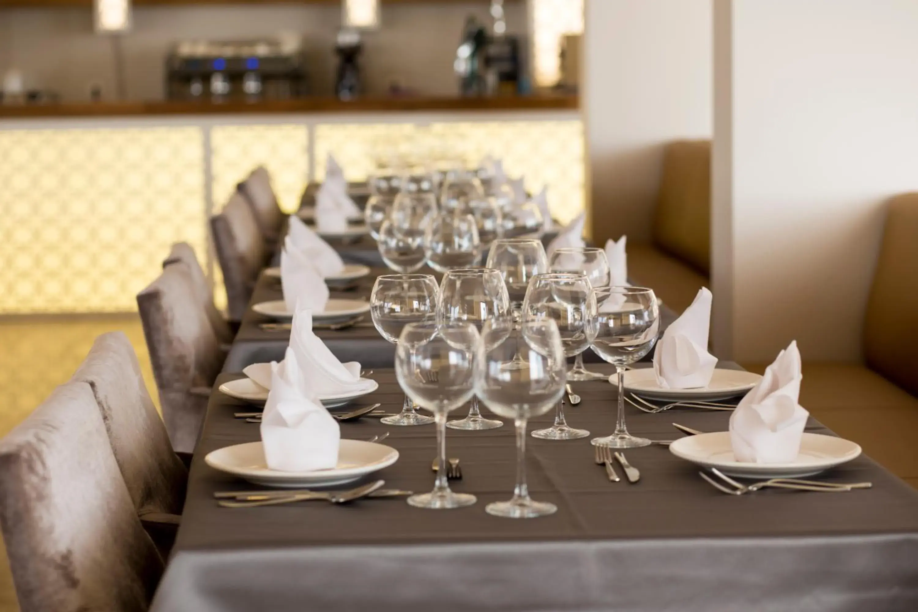 Restaurant/places to eat in Neopol Hotel Restaurant/places to eat in Neopol Hotel