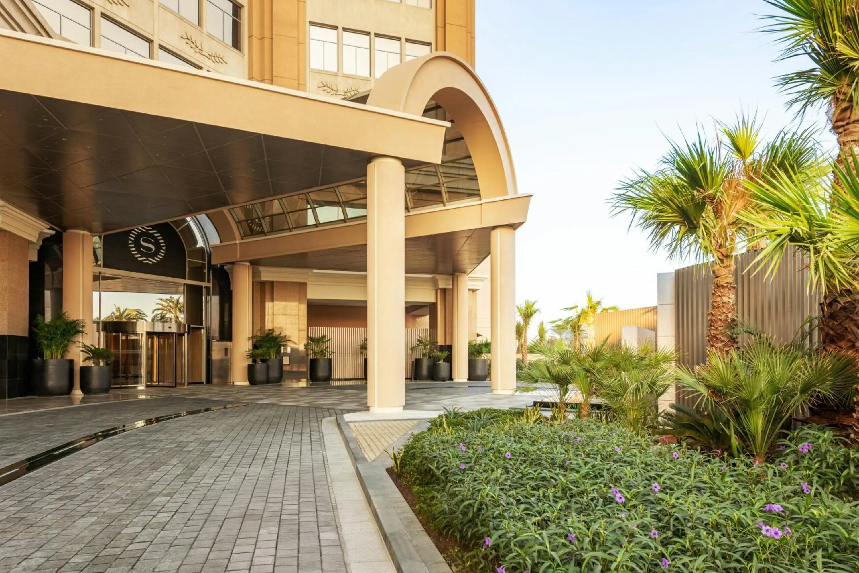 Property building in Sheraton Mall of the Emirates Hotel, Dubai