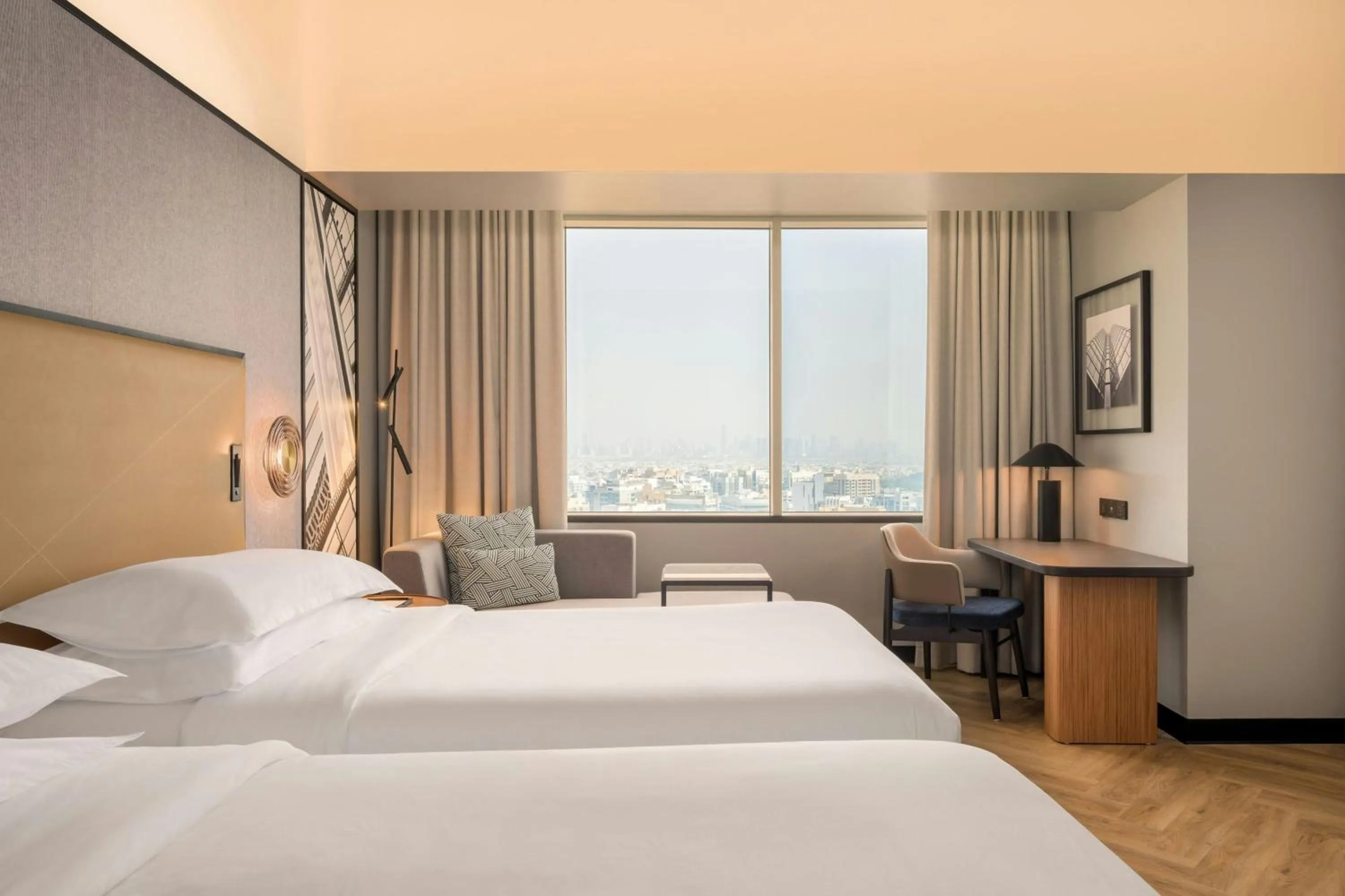 Bedroom, Bed in Sheraton Mall of the Emirates Hotel, Dubai