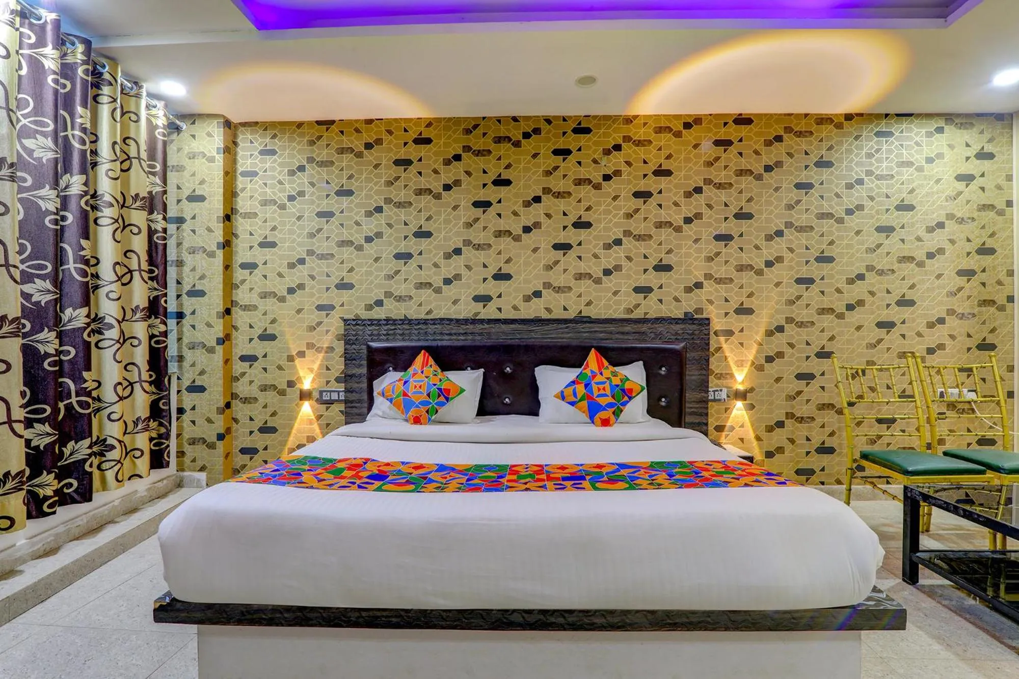 Bed in FabHotel Gold Galaxy