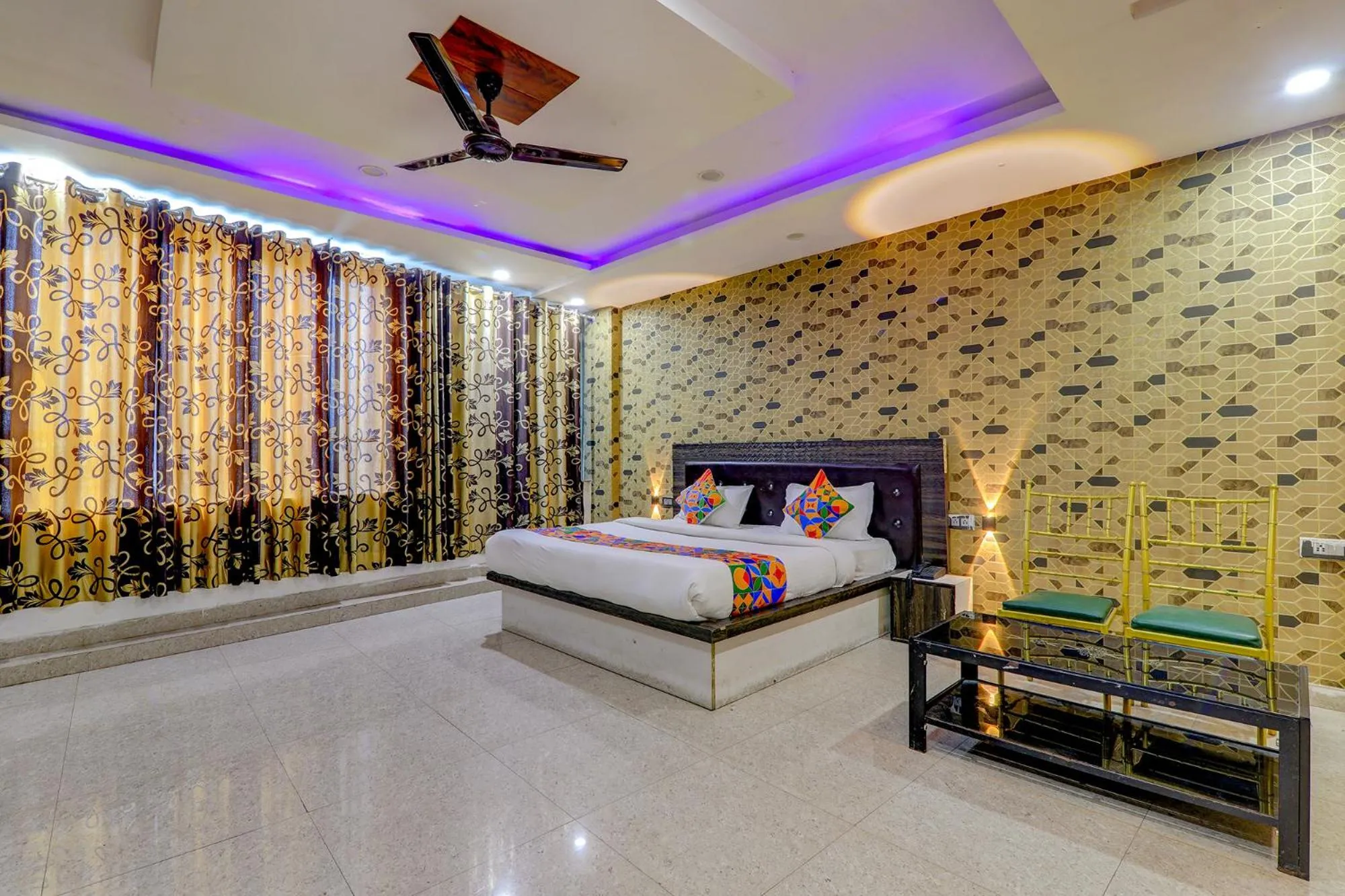 Bed in FabHotel Gold Galaxy