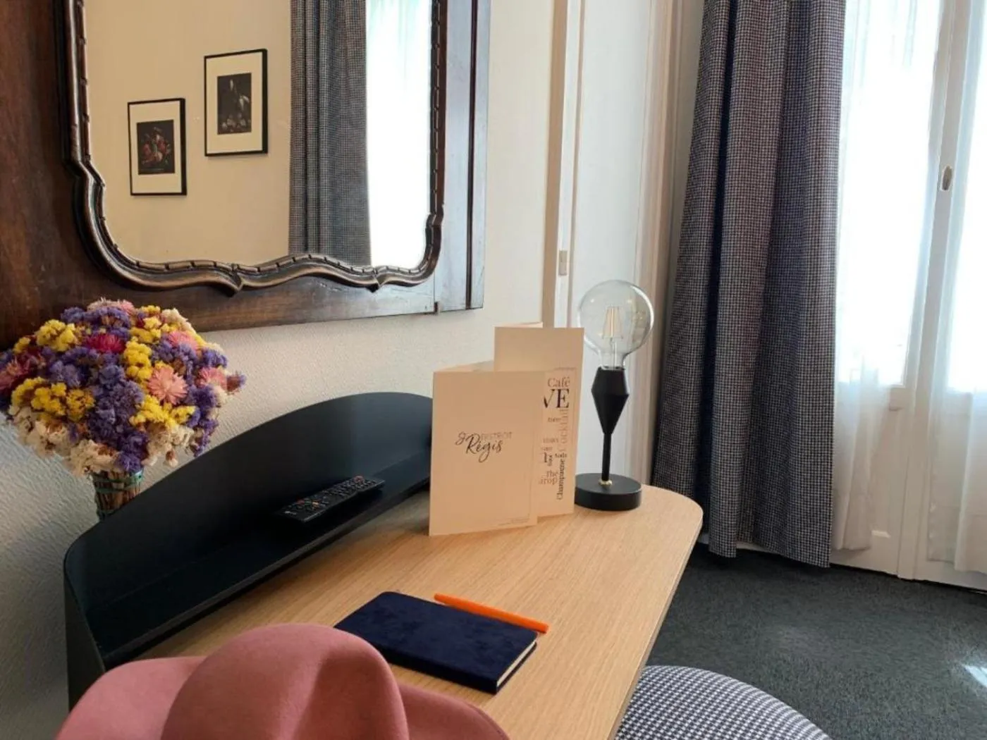 Decorative detail in Hotel Saint Regis