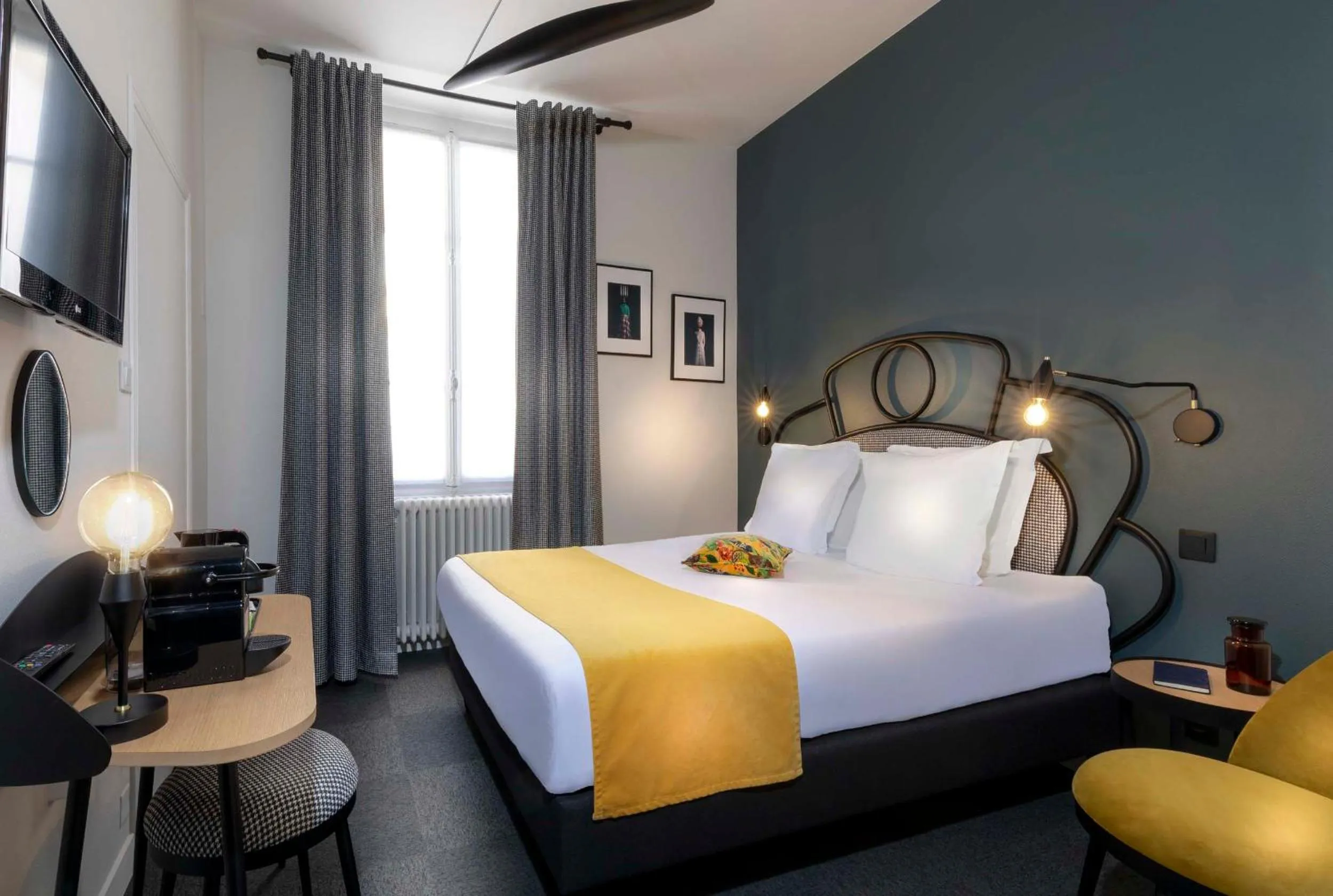 Bedroom, Bed in Hotel Saint Regis