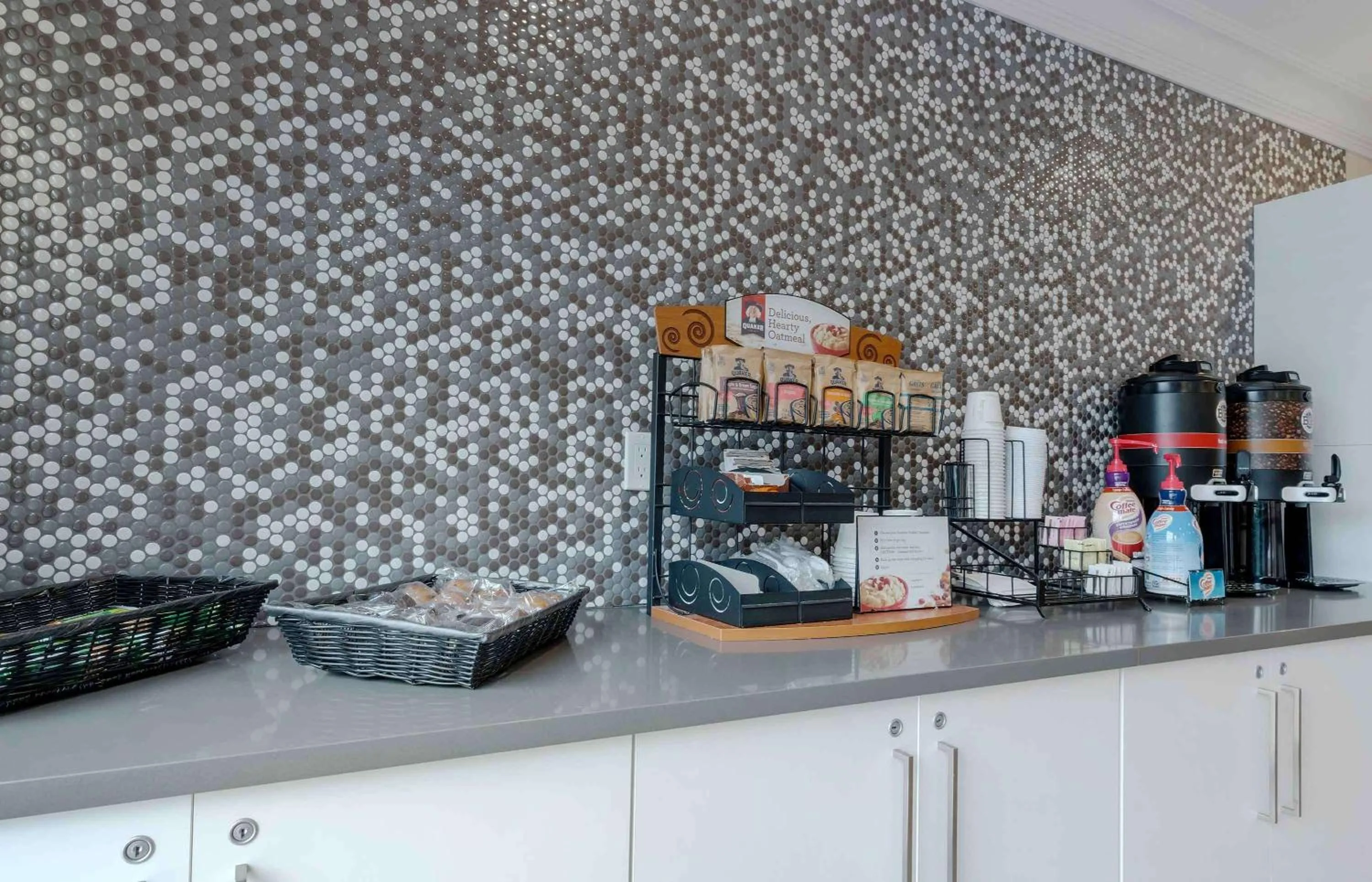 Breakfast in Extended Stay America Suites - Fremont - Newark