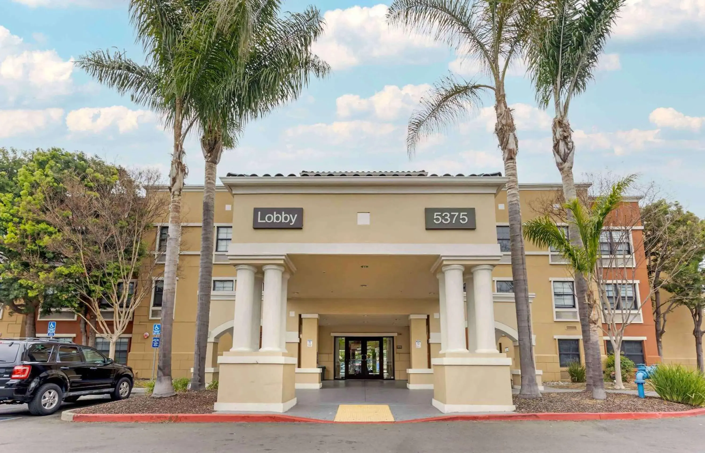 Property building in Extended Stay America Suites - Fremont - Newark Property building in Extended Stay America Suites - Fremont - Newark