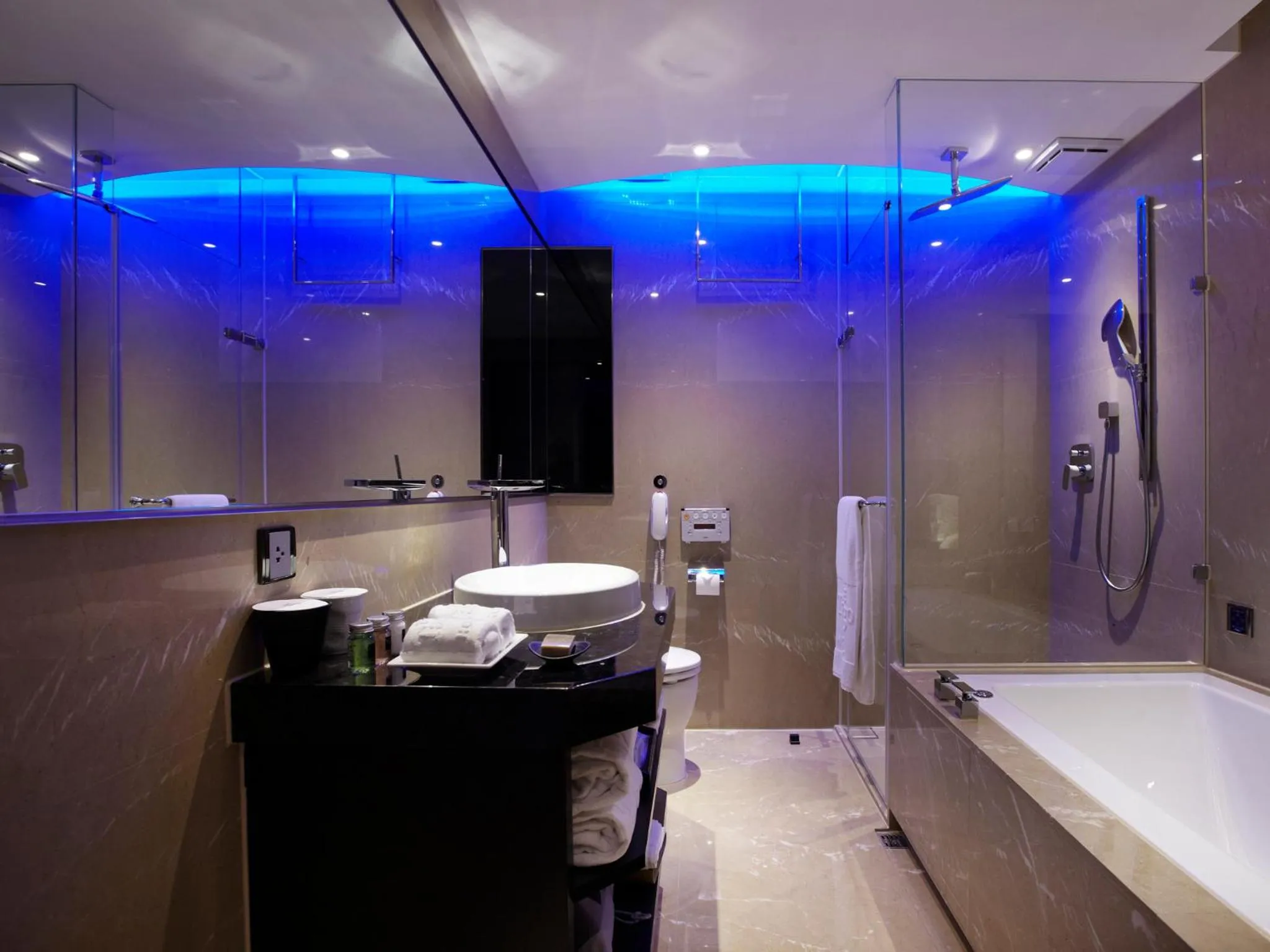 Bathroom in The Tango Hotel Taipei ChangAn