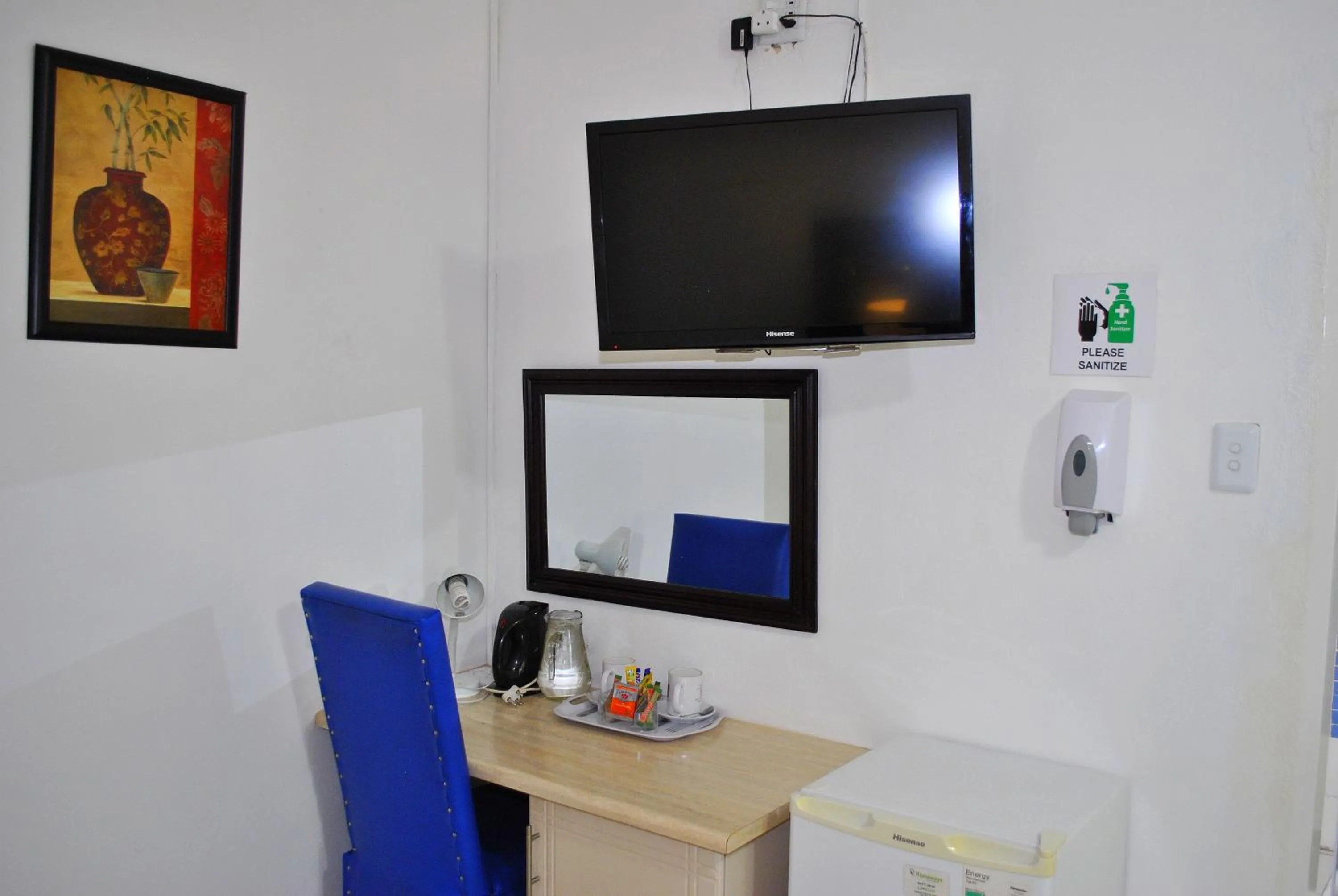 TV and multimedia in Lapologa Bed & Breakfast