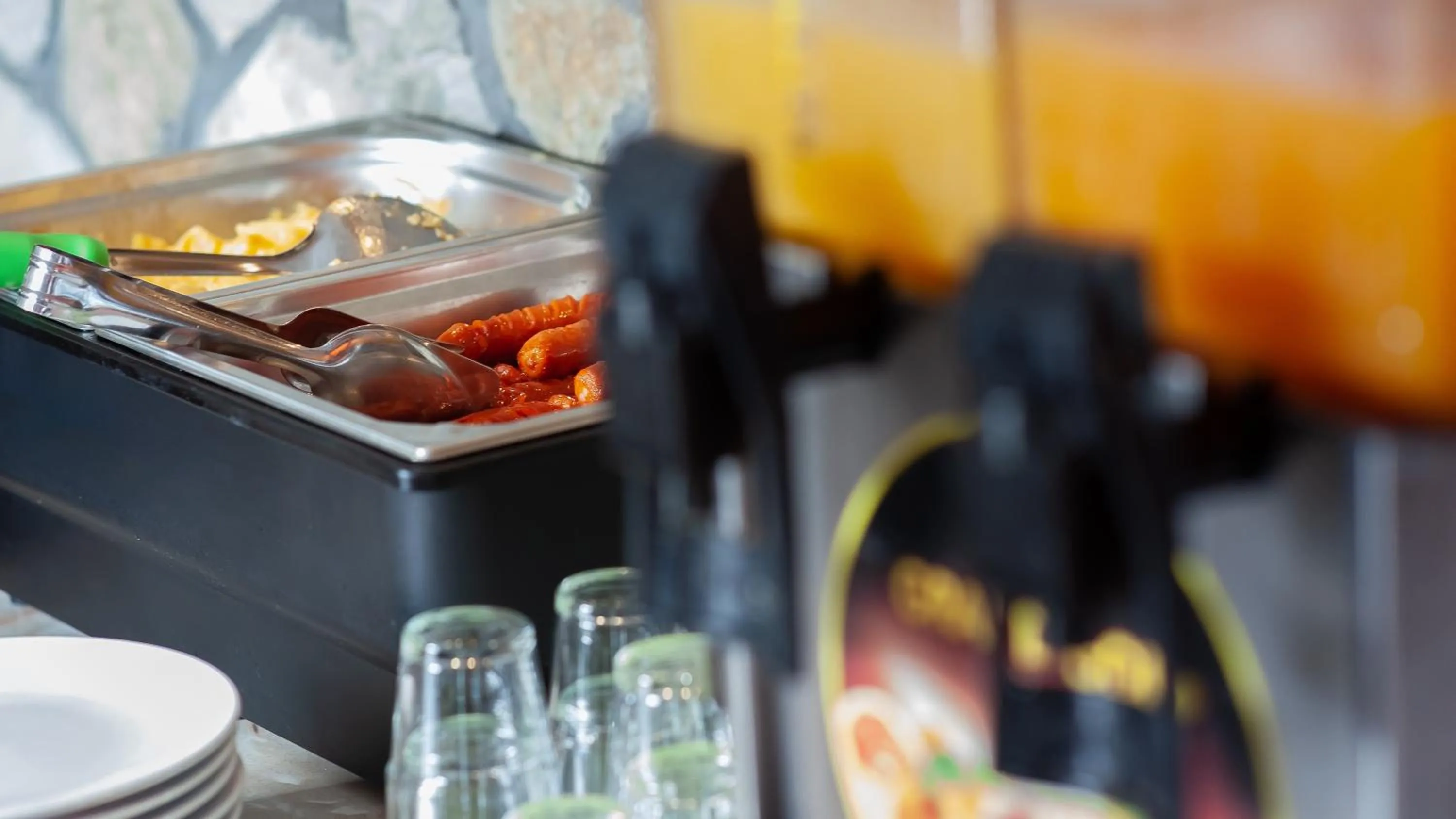 Breakfast in Platán Garden & Rooms Zamárdi - volt Hotel Platán