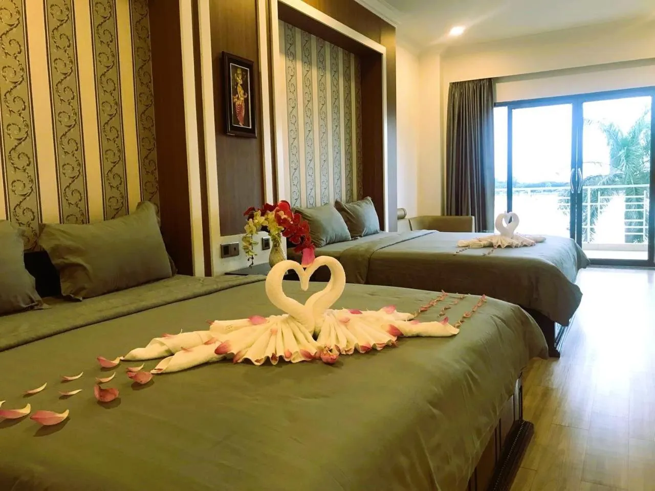 Bed in 4 RIVERS HOTEL