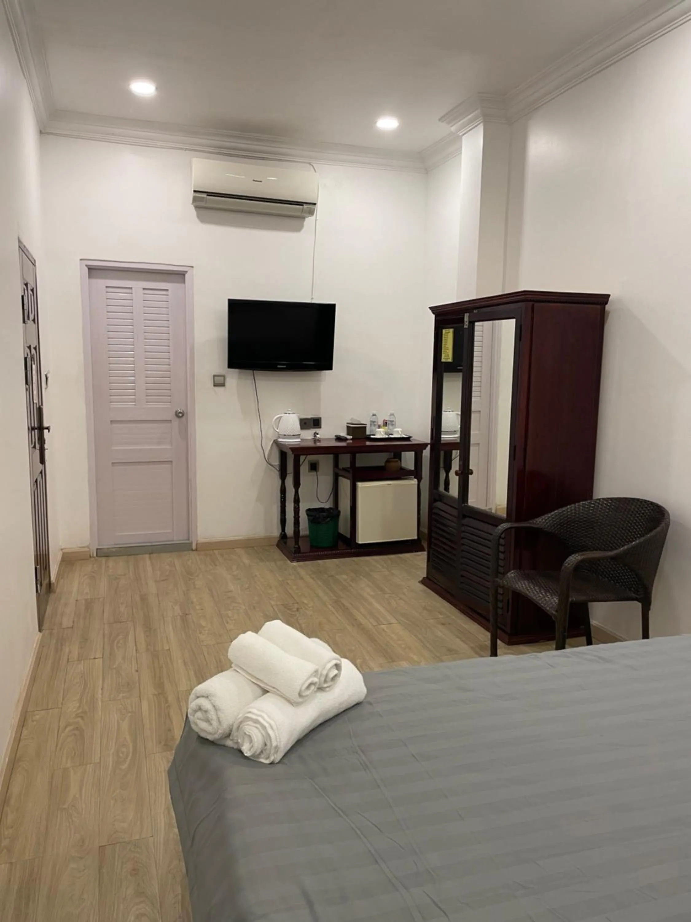 Bed in 4 RIVERS HOTEL