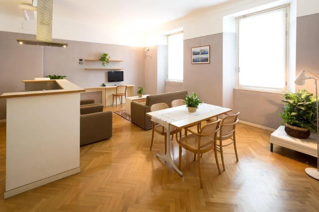 Dining area in Residence Borgonuovo Uno Apartments