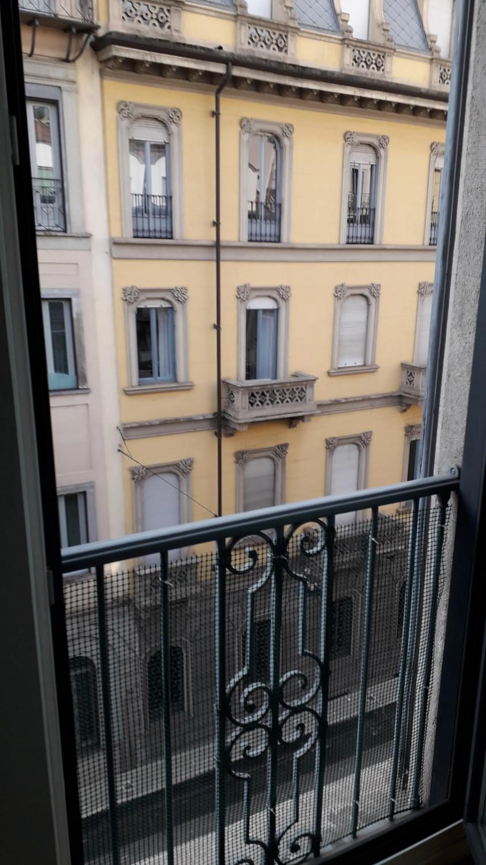 City view in Residence Borgonuovo Uno Apartments