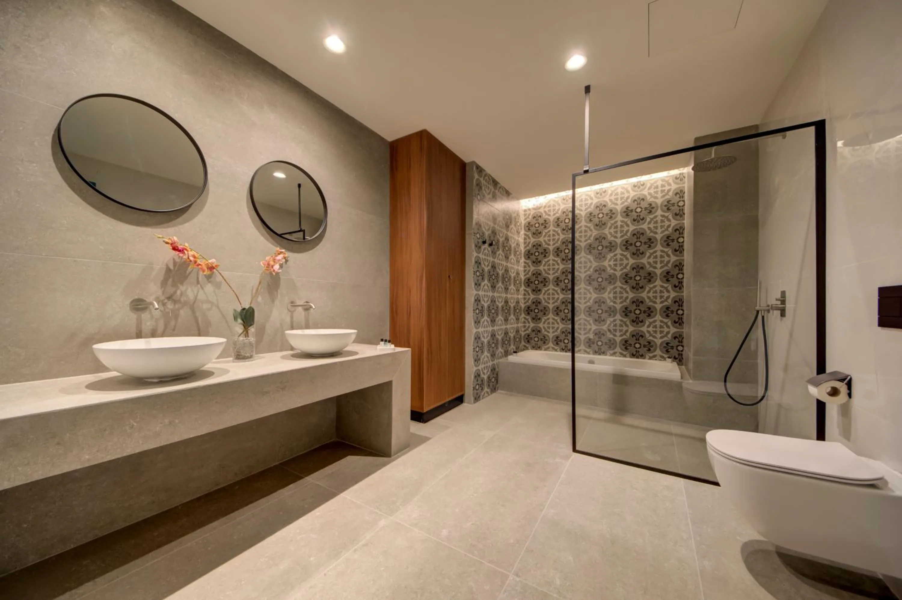 Shower in 23 Boutique Hotel