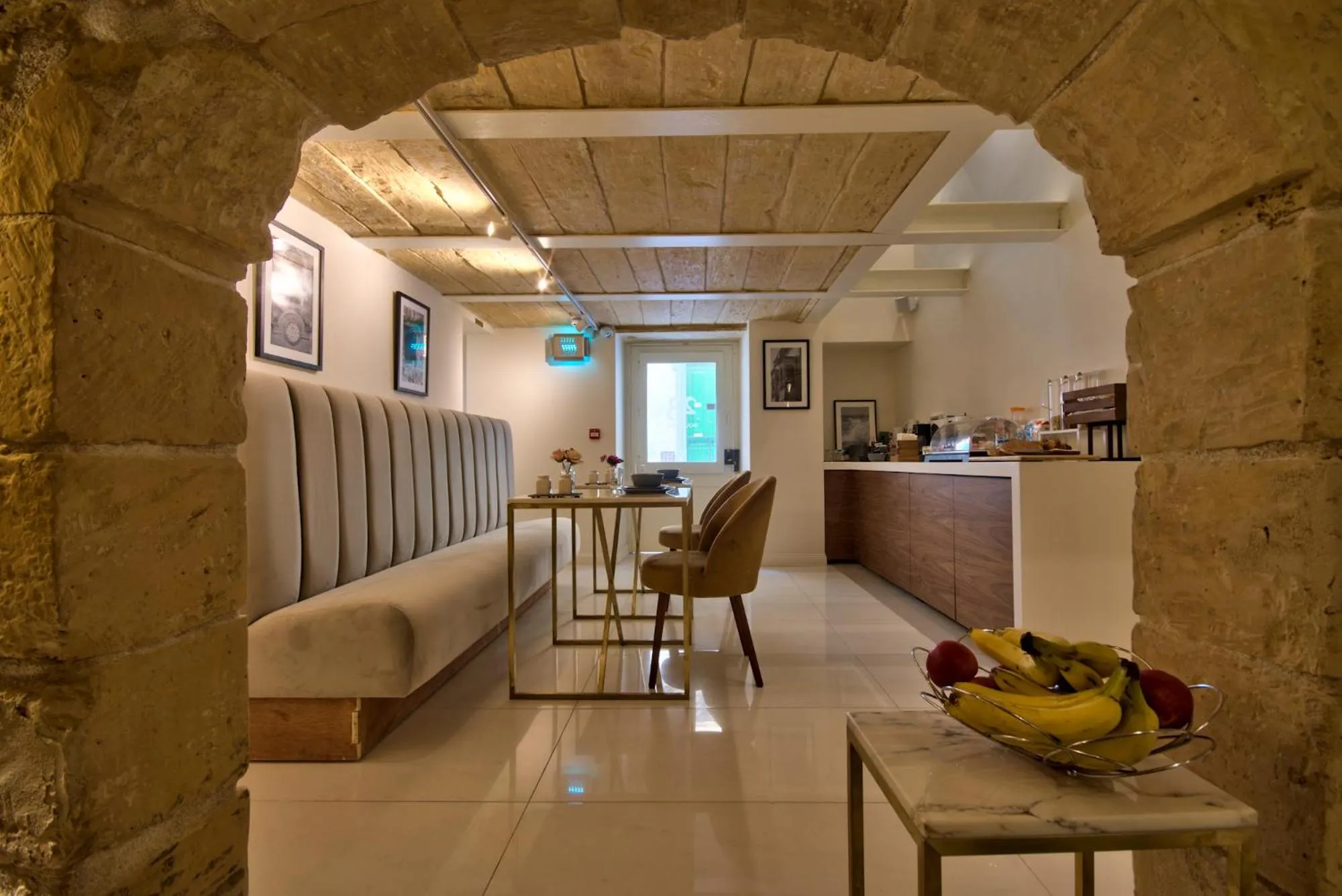 Breakfast in 23 Boutique Hotel