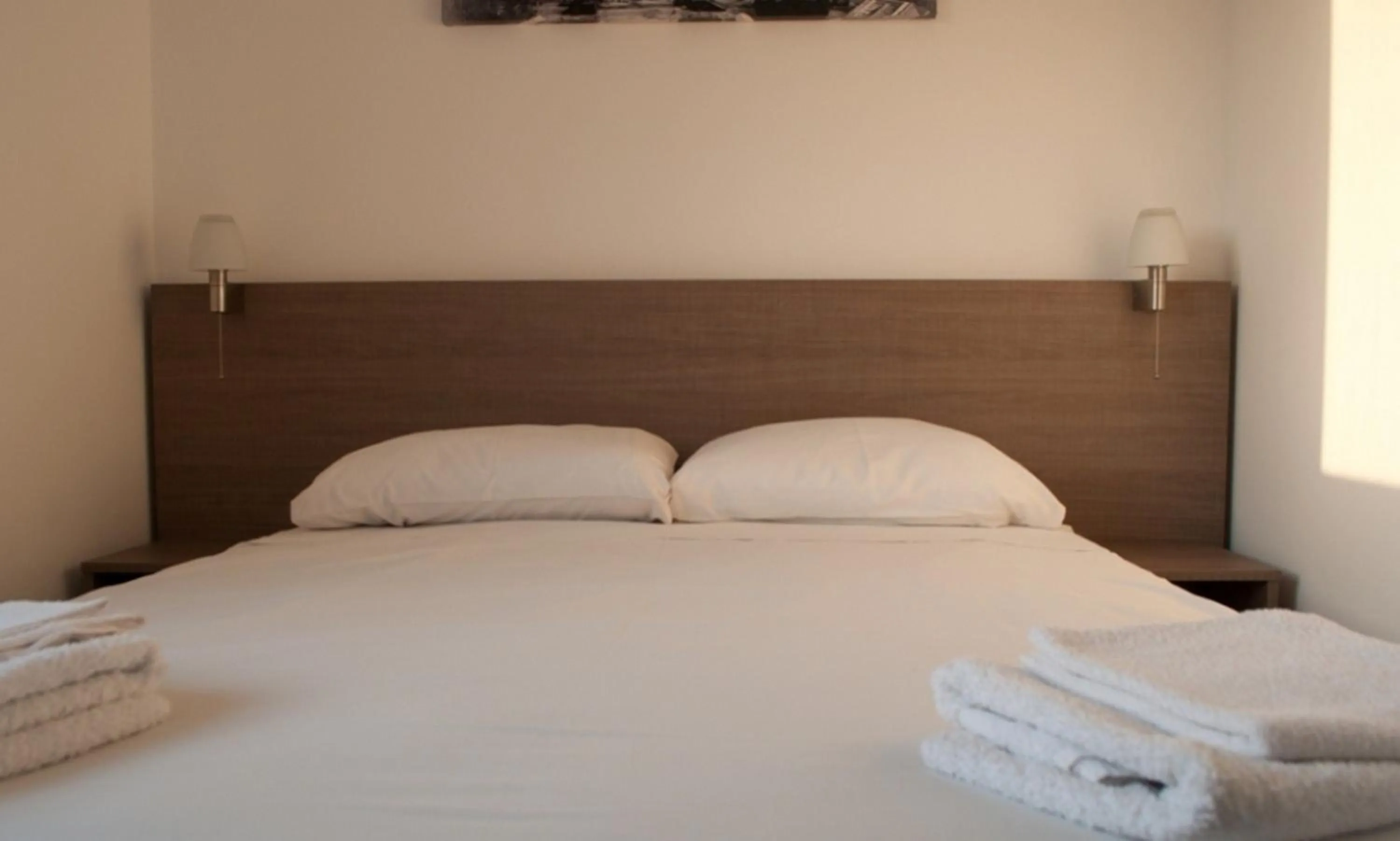 Bed in St. George Rent Rooms