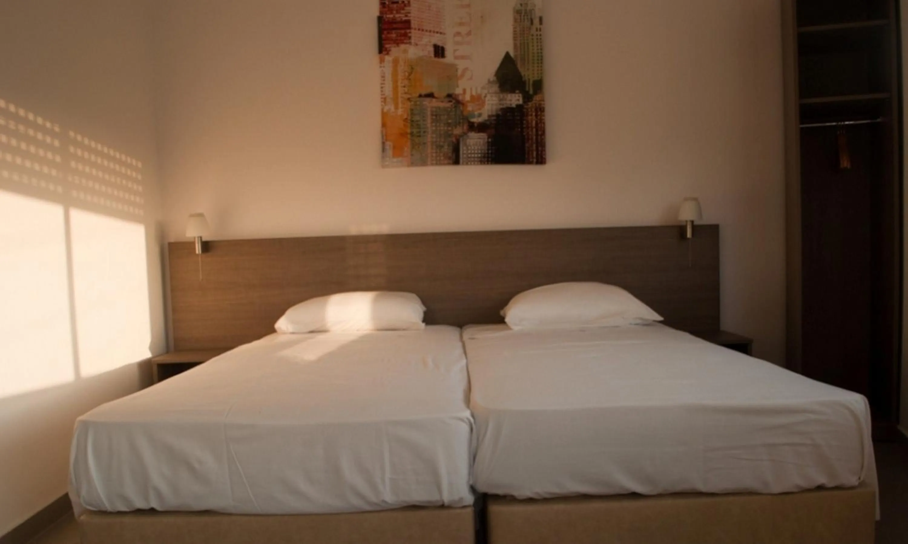 Bed in St. George Rent Rooms