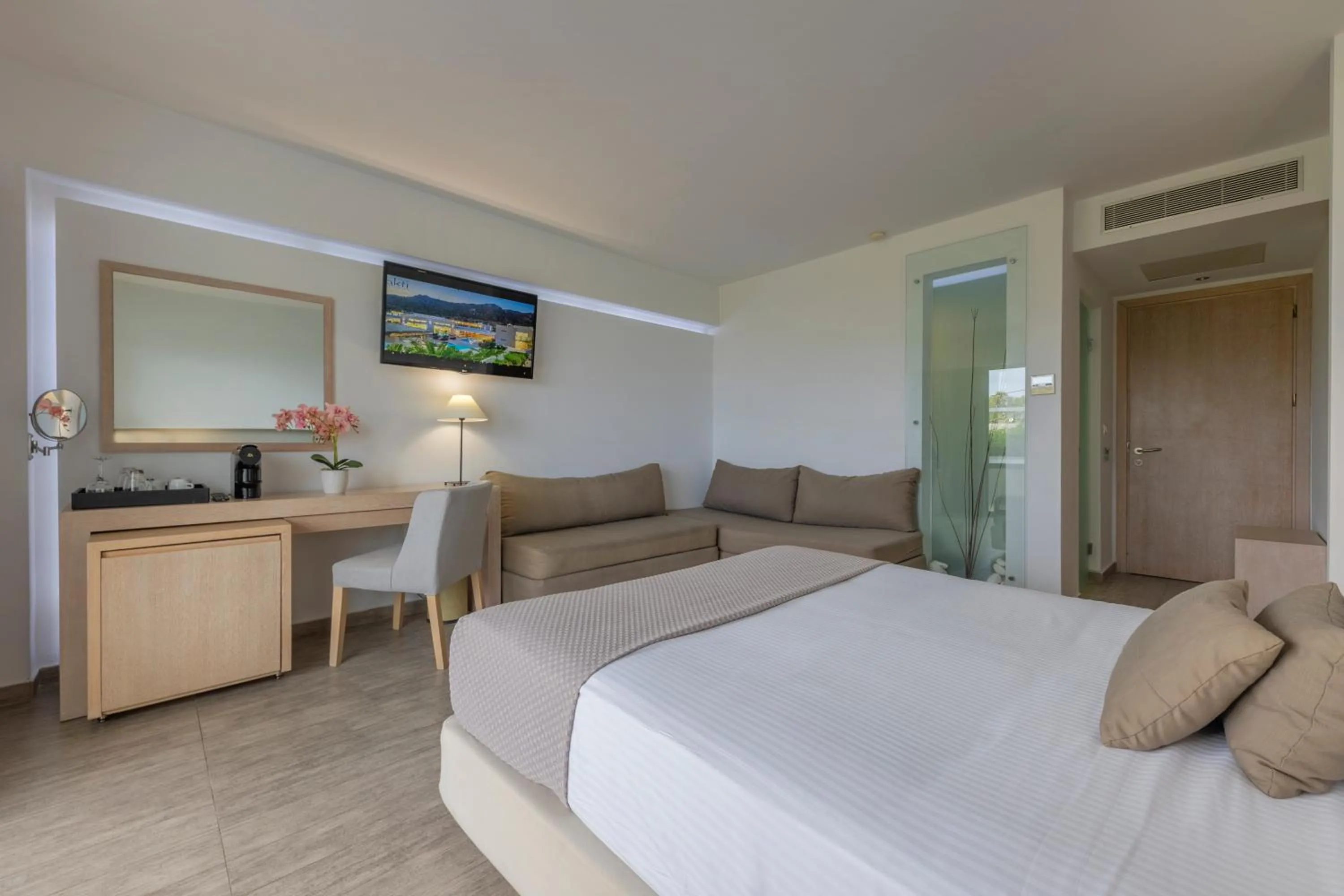 Family, Bed in Akti Palace Hotel