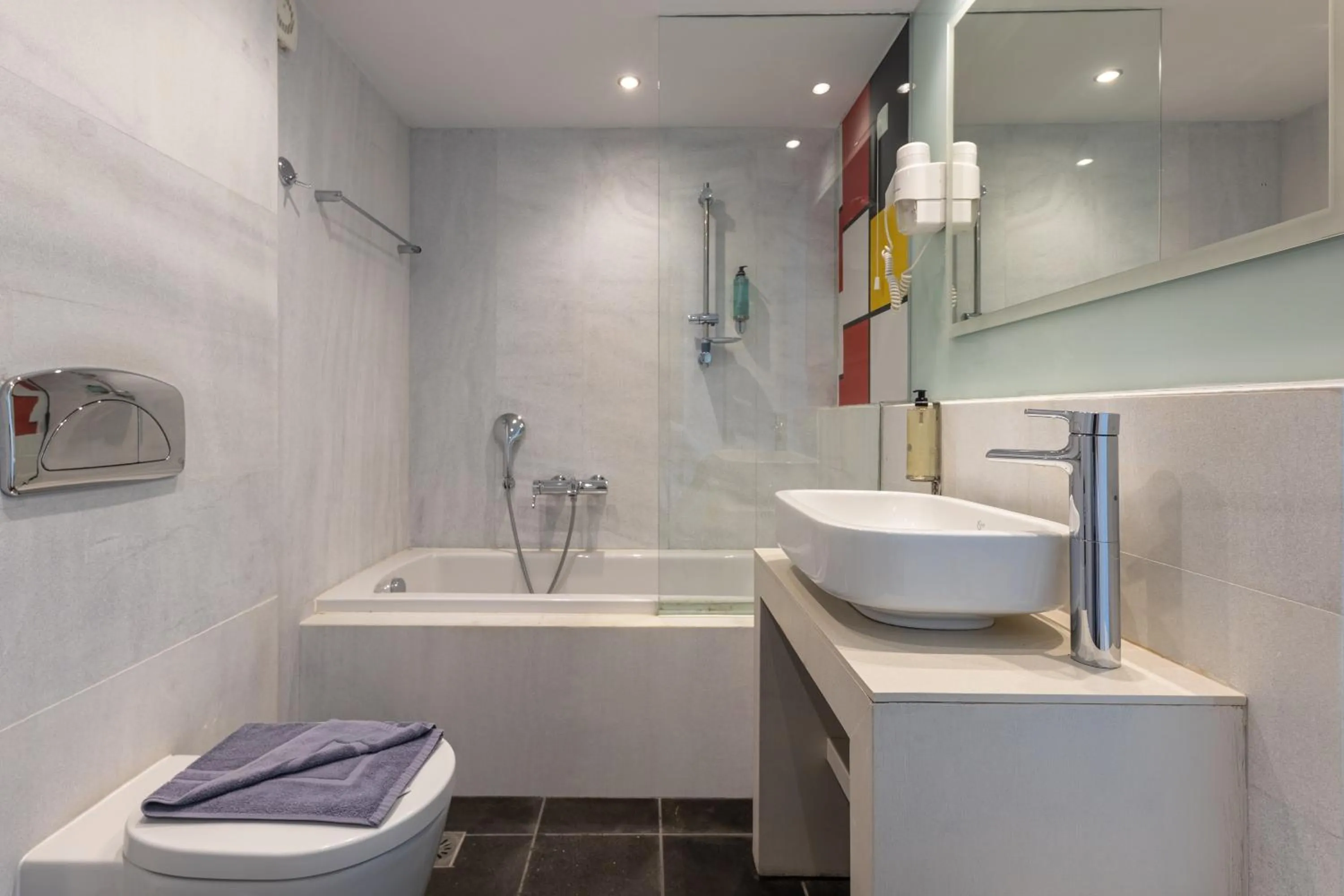 Bathroom in Akti Palace Hotel