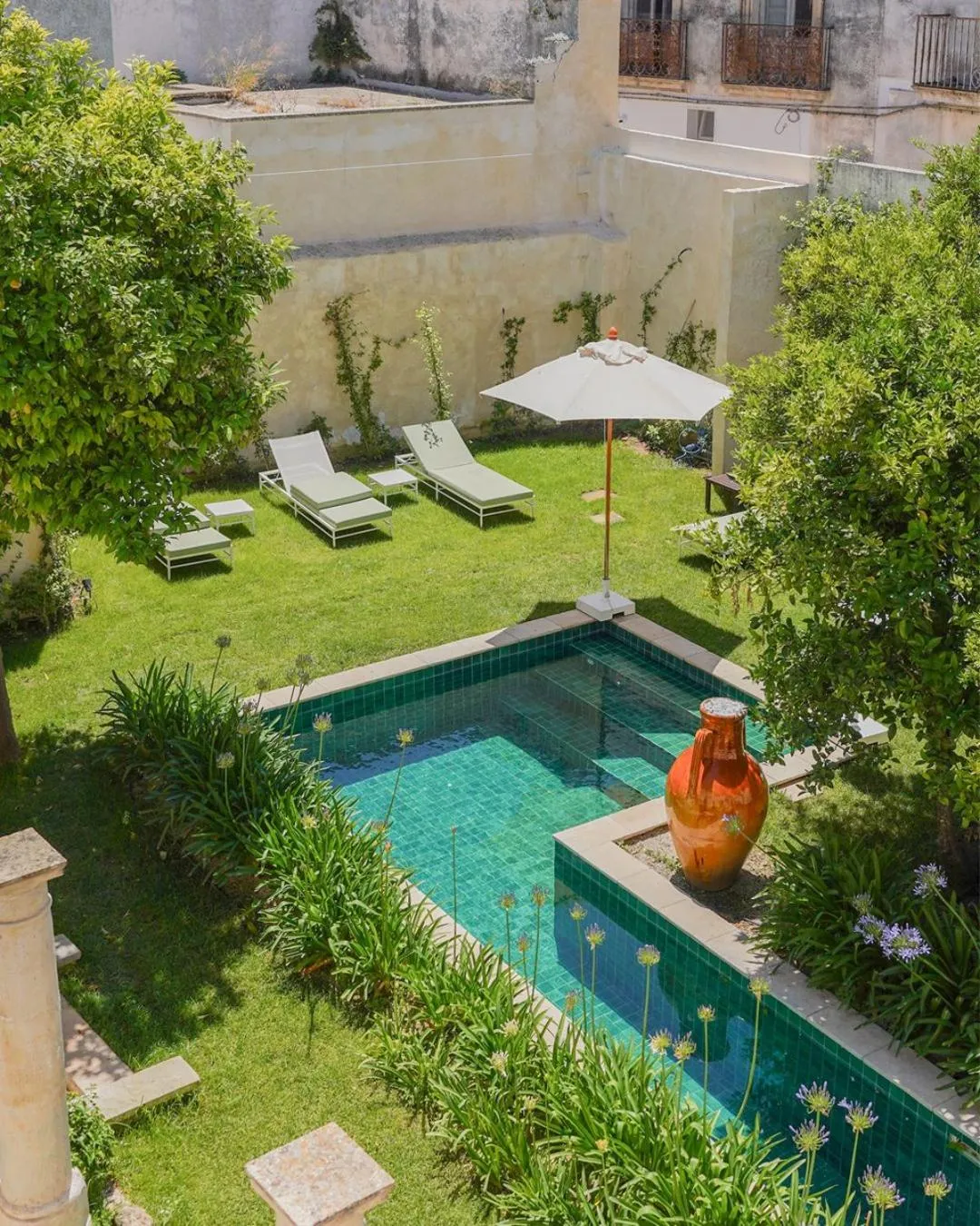 Swimming pool in Palazzo Muci