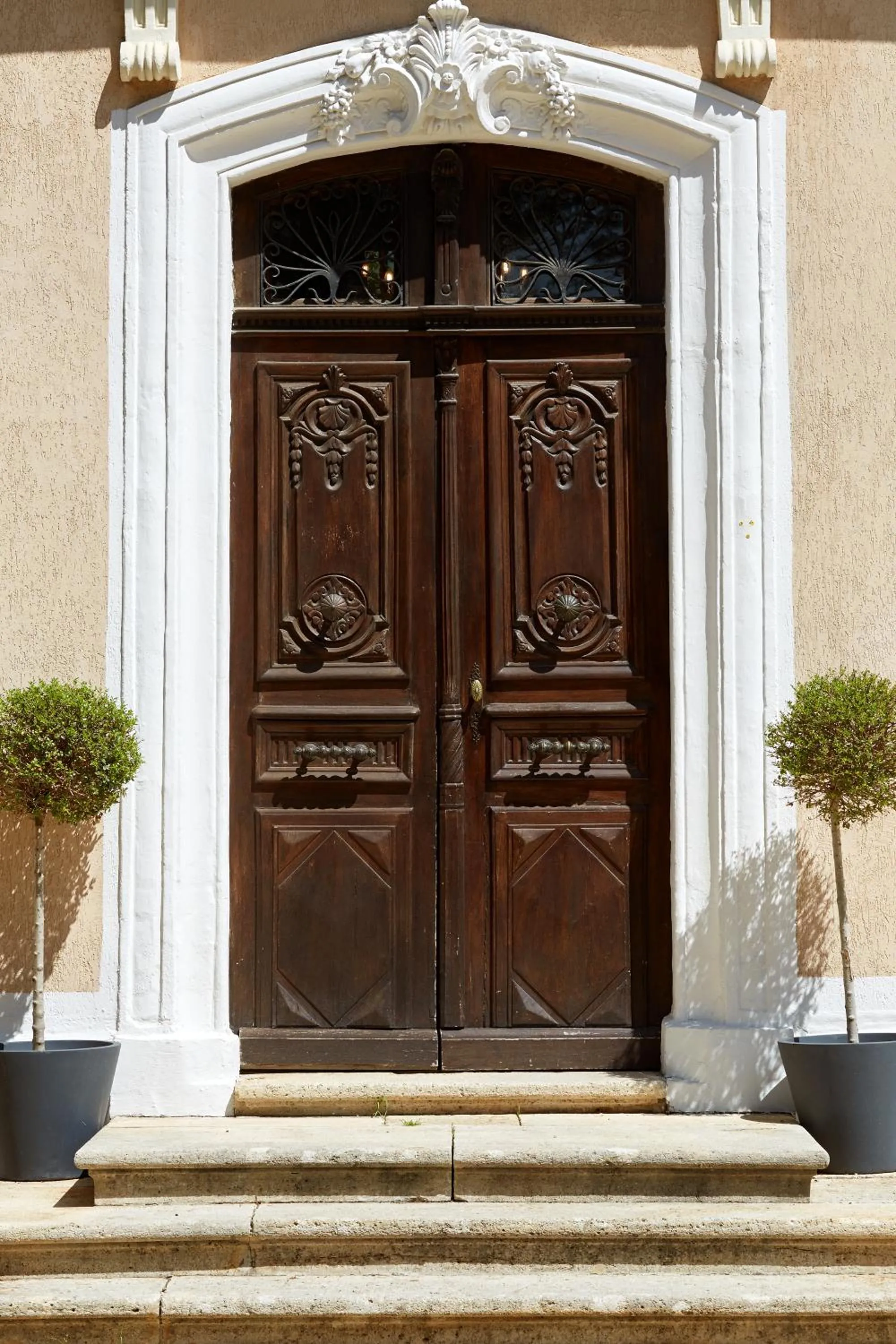 Facade/entrance in Hôtel Saint-Alban