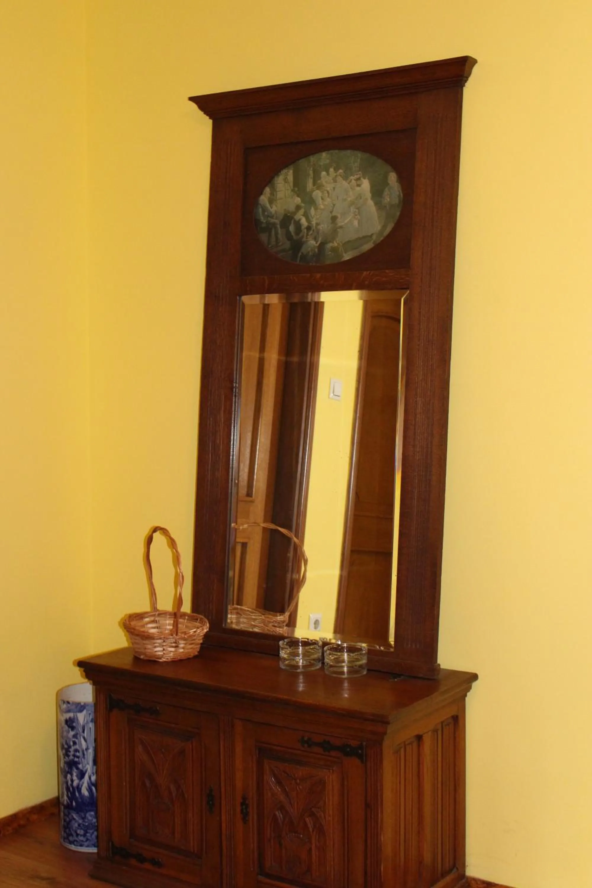 Decorative detail in Motel Alas