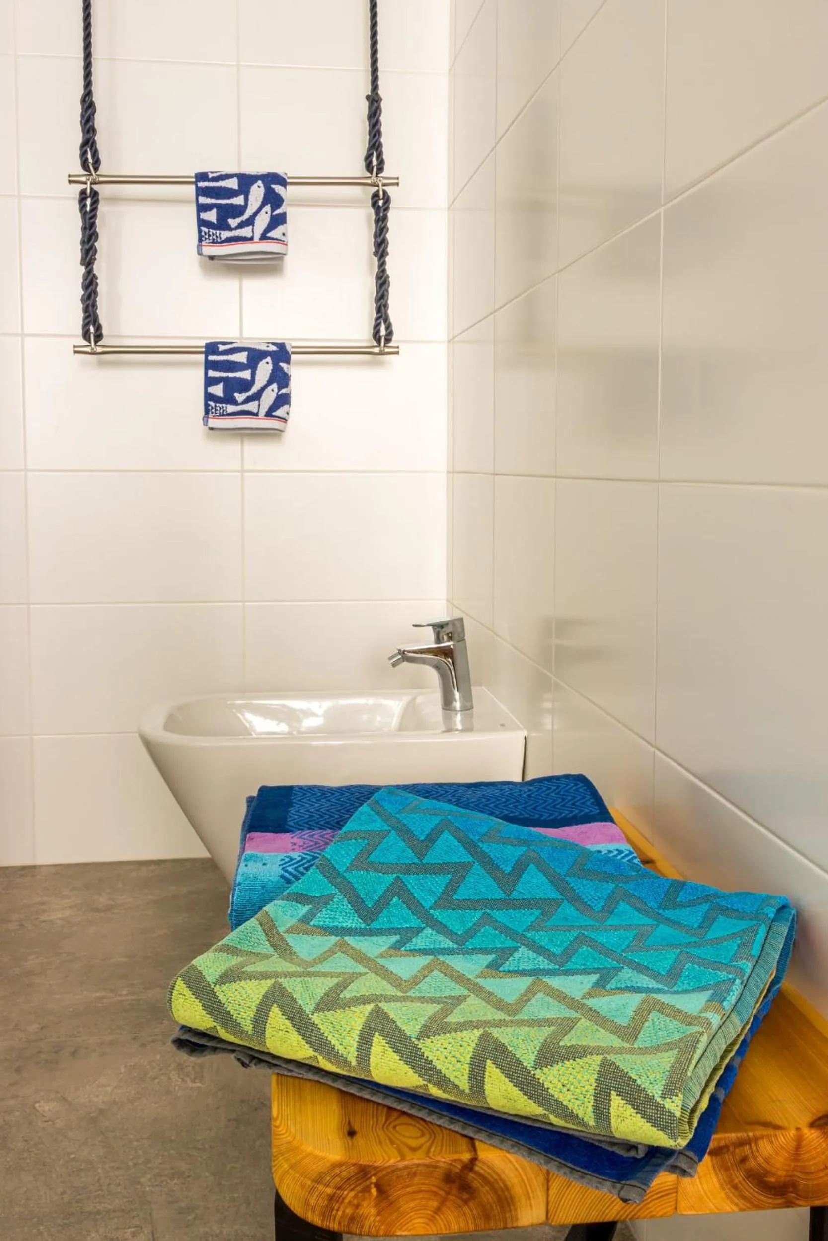 Bathroom in CASANTILVIA heated pool paradise
