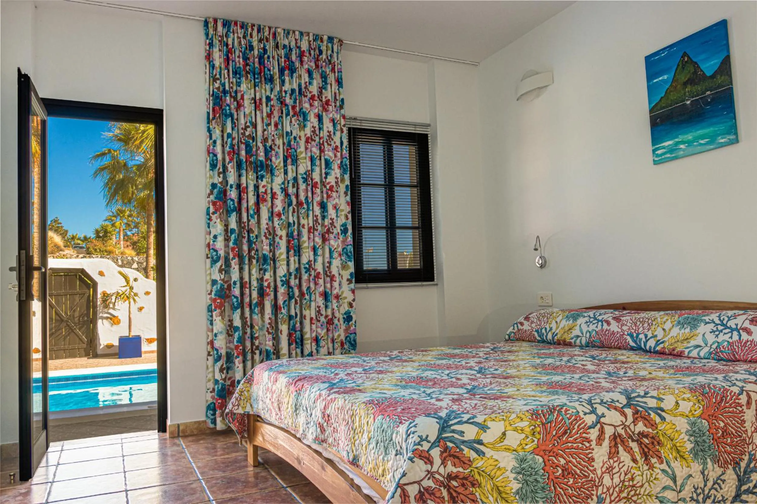 Bedroom, Bed in CASANTILVIA heated pool paradise