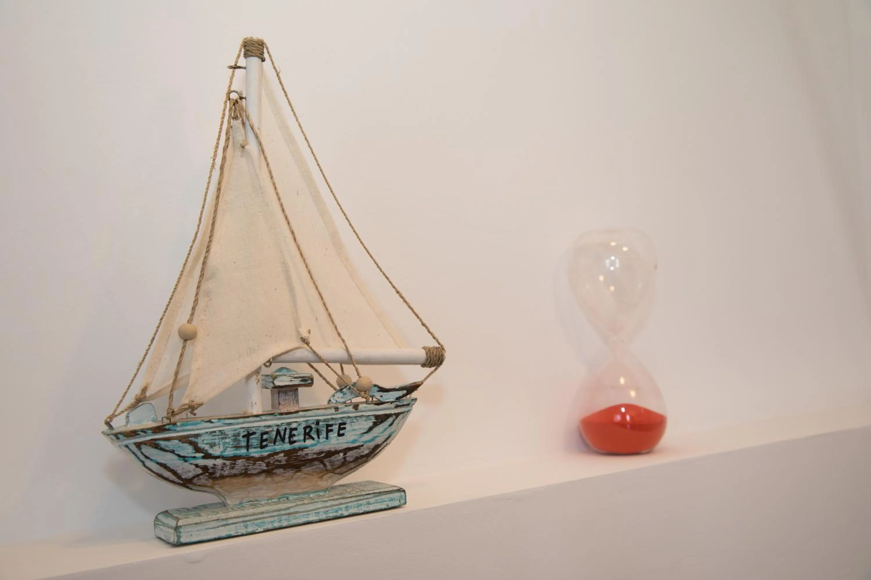 Decorative detail in CASANTILVIA heated pool paradise