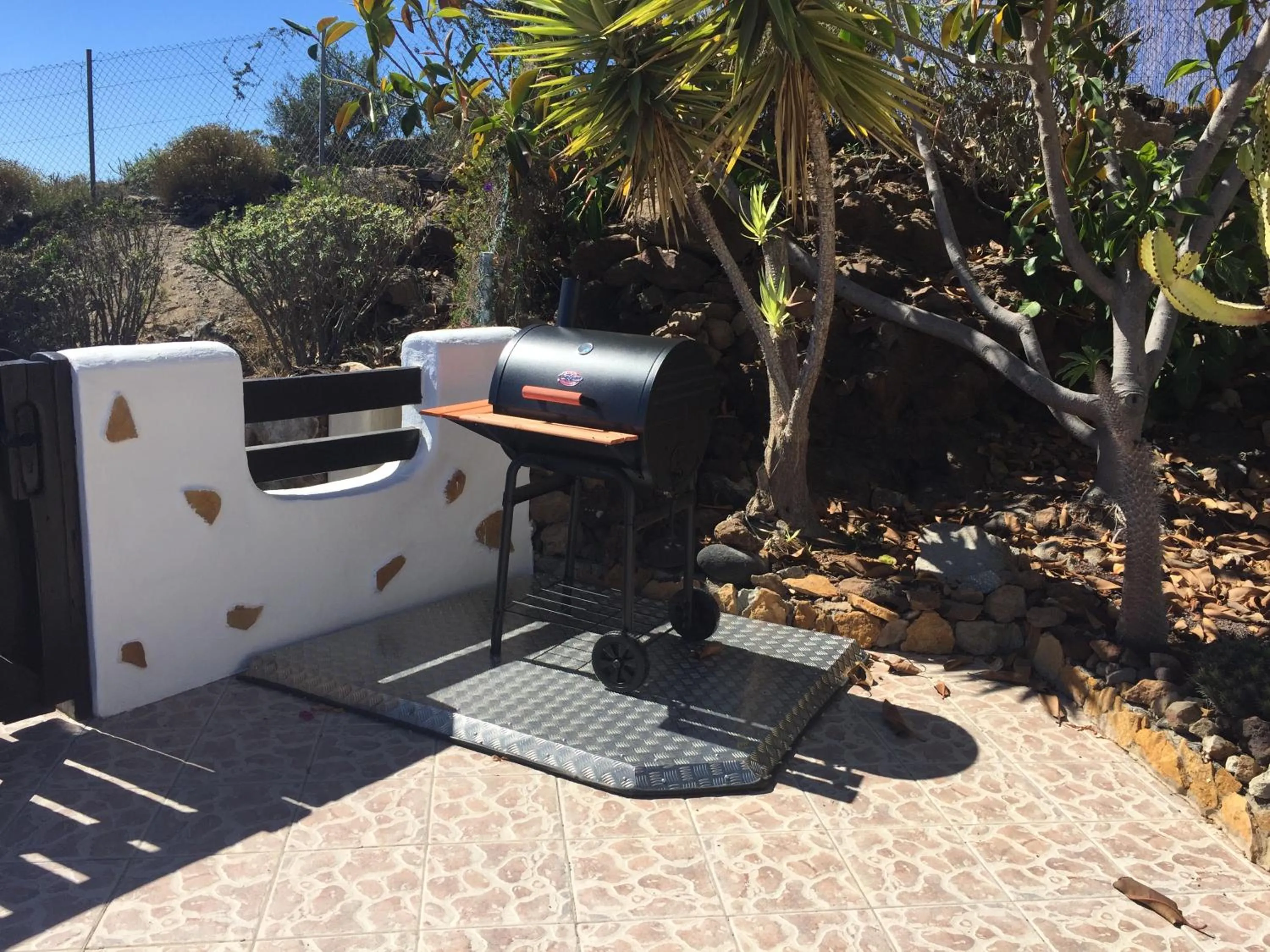 BBQ facilities in CASANTILVIA heated pool paradise