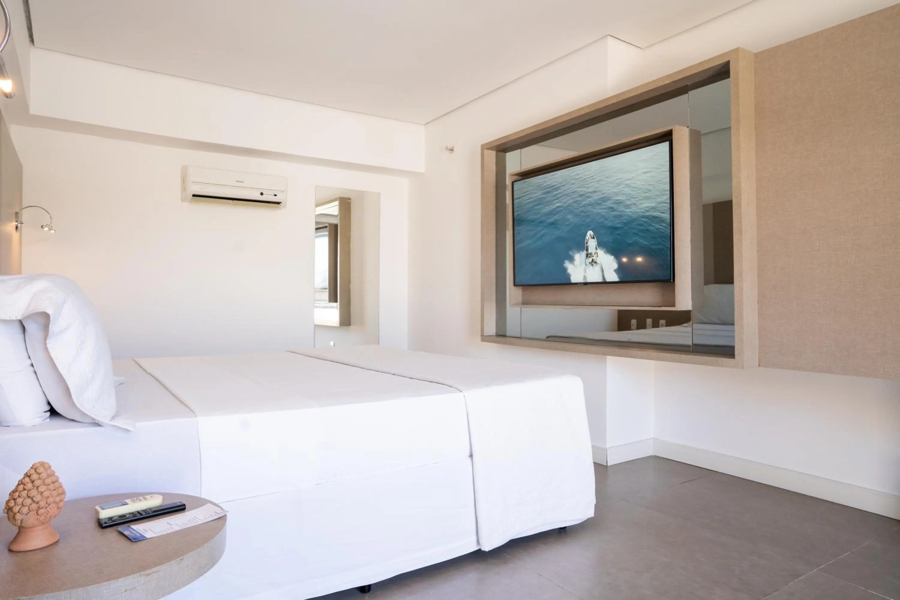 TV and multimedia in Hotel Cabo Branco Atlântico