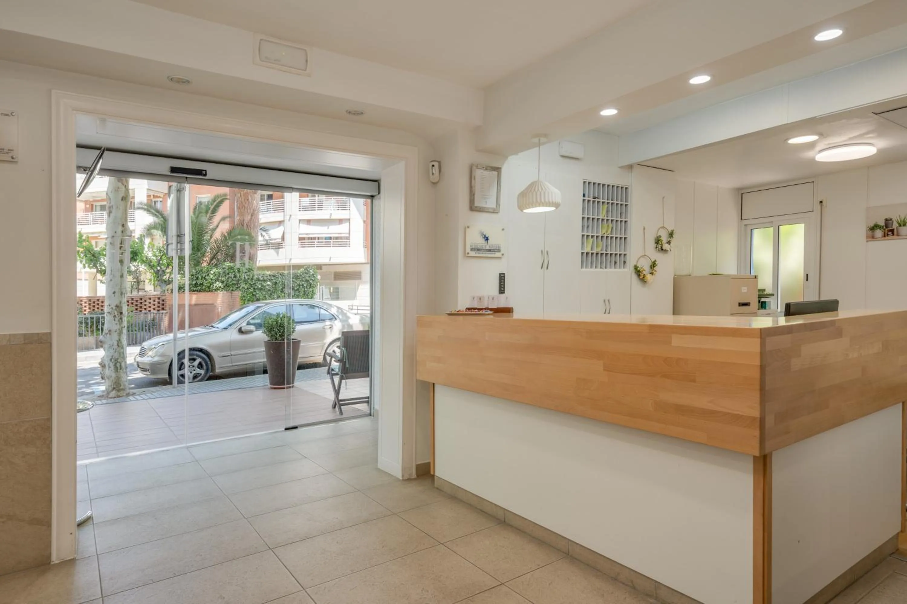 Lobby or reception in Hotel Tolosa