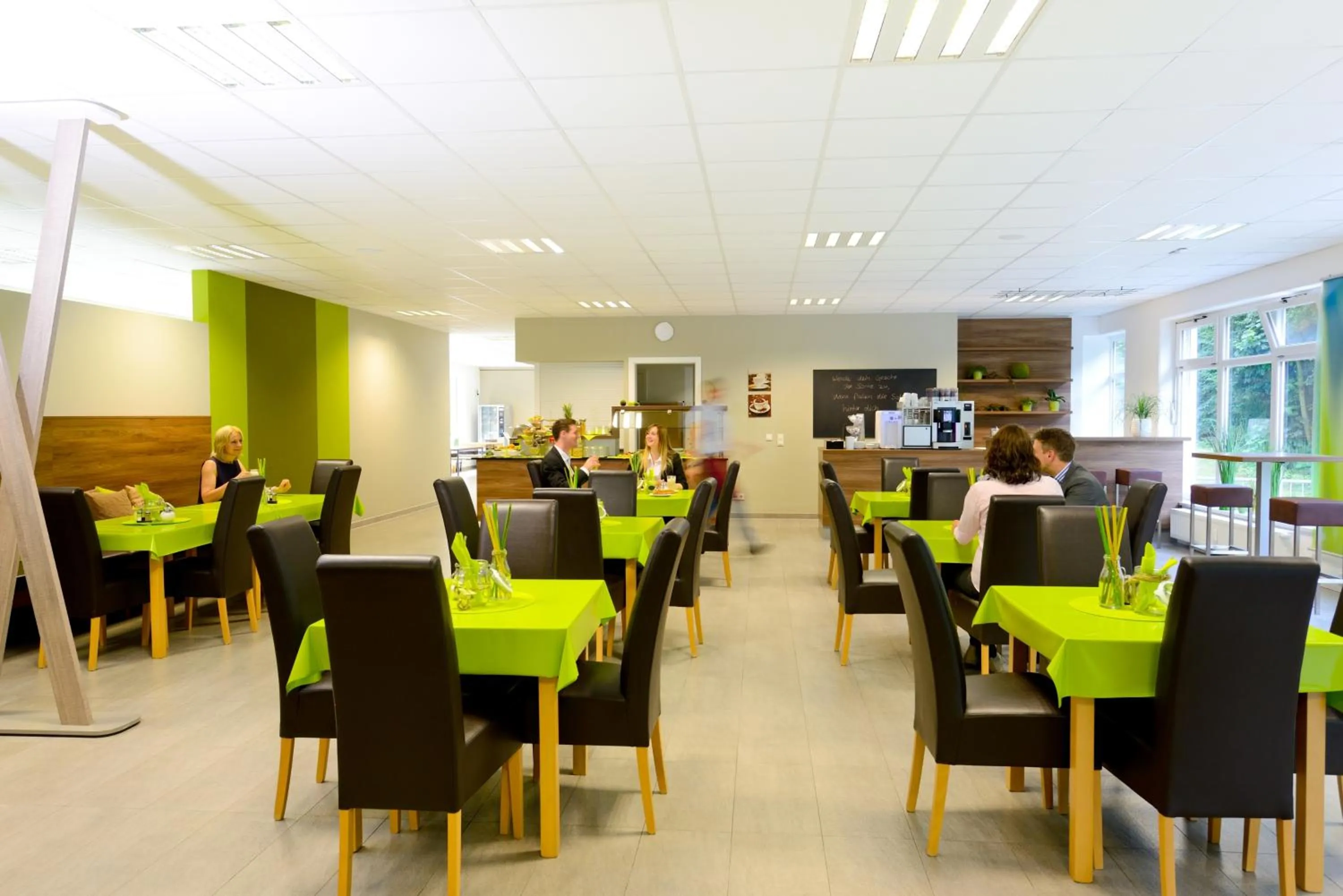 Restaurant/places to eat in Zar-Hotel Vitalis