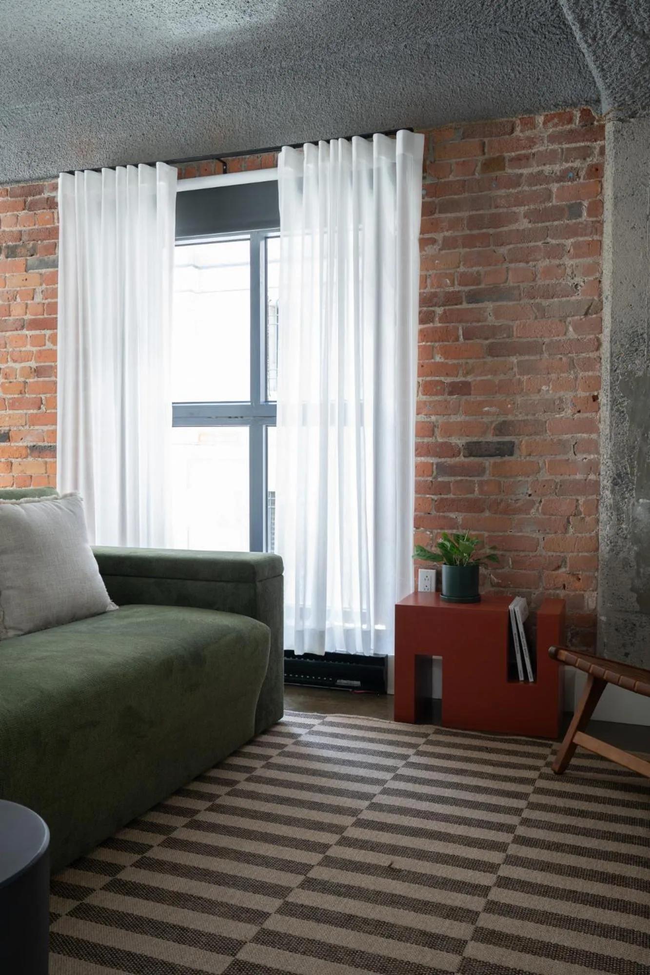 Living room in Maison Sainte-Thérèse By Maisons & co
