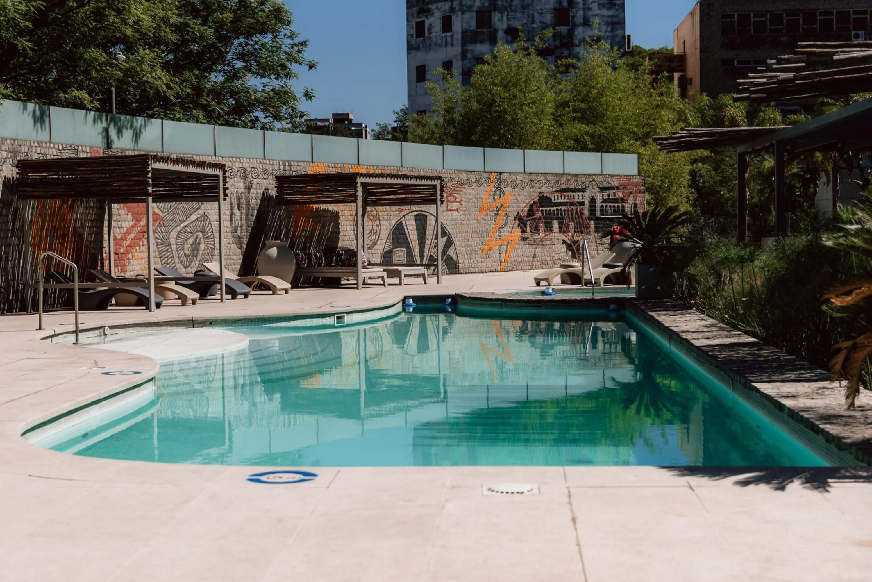 Swimming pool in Hilton Garden Inn Tucuman