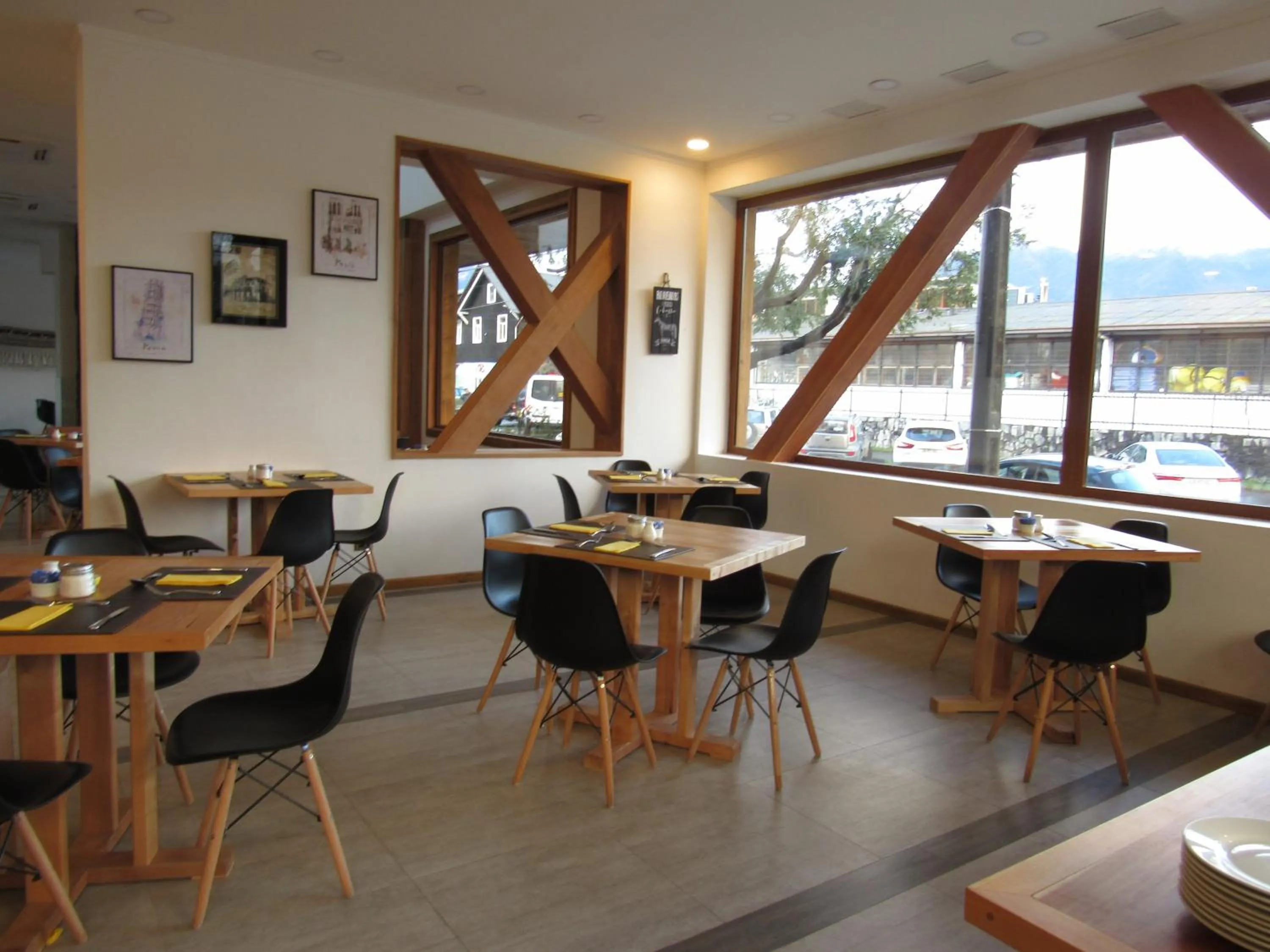 Restaurant/places to eat in Hotel Pucón Indómito