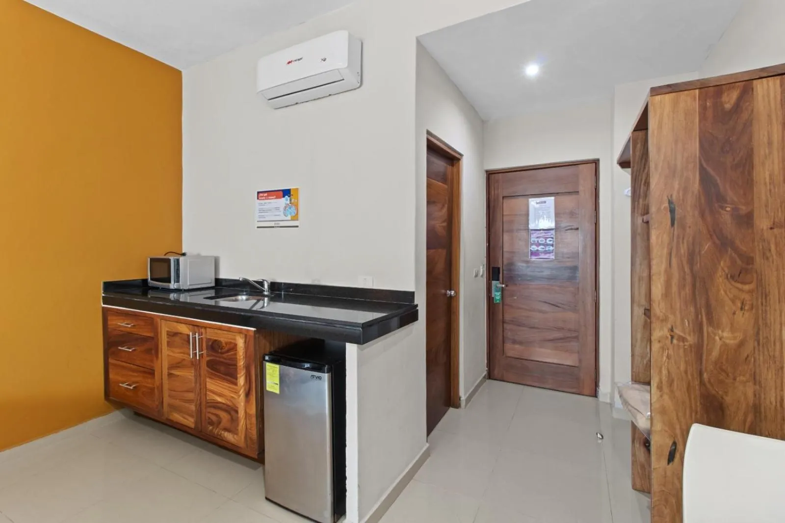 Hotel Yeah Rincón de Guayabitos