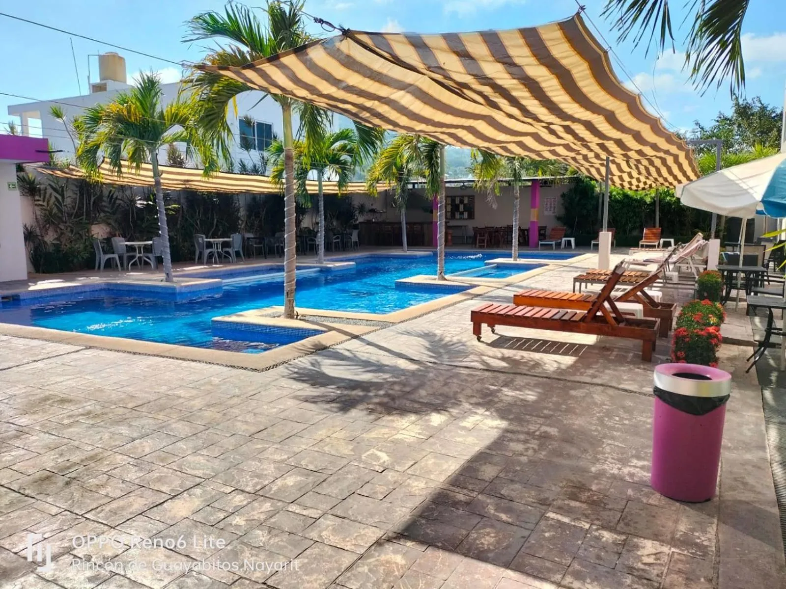 Swimming pool in Hotel Yeah Rincón de Guayabitos