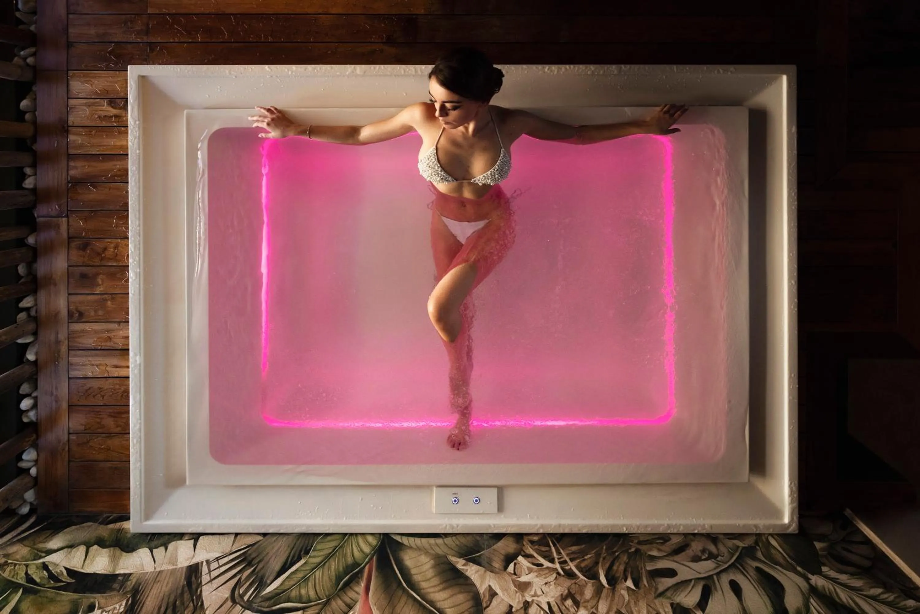 Hot Tub in Guadalupe Tuscany Resort